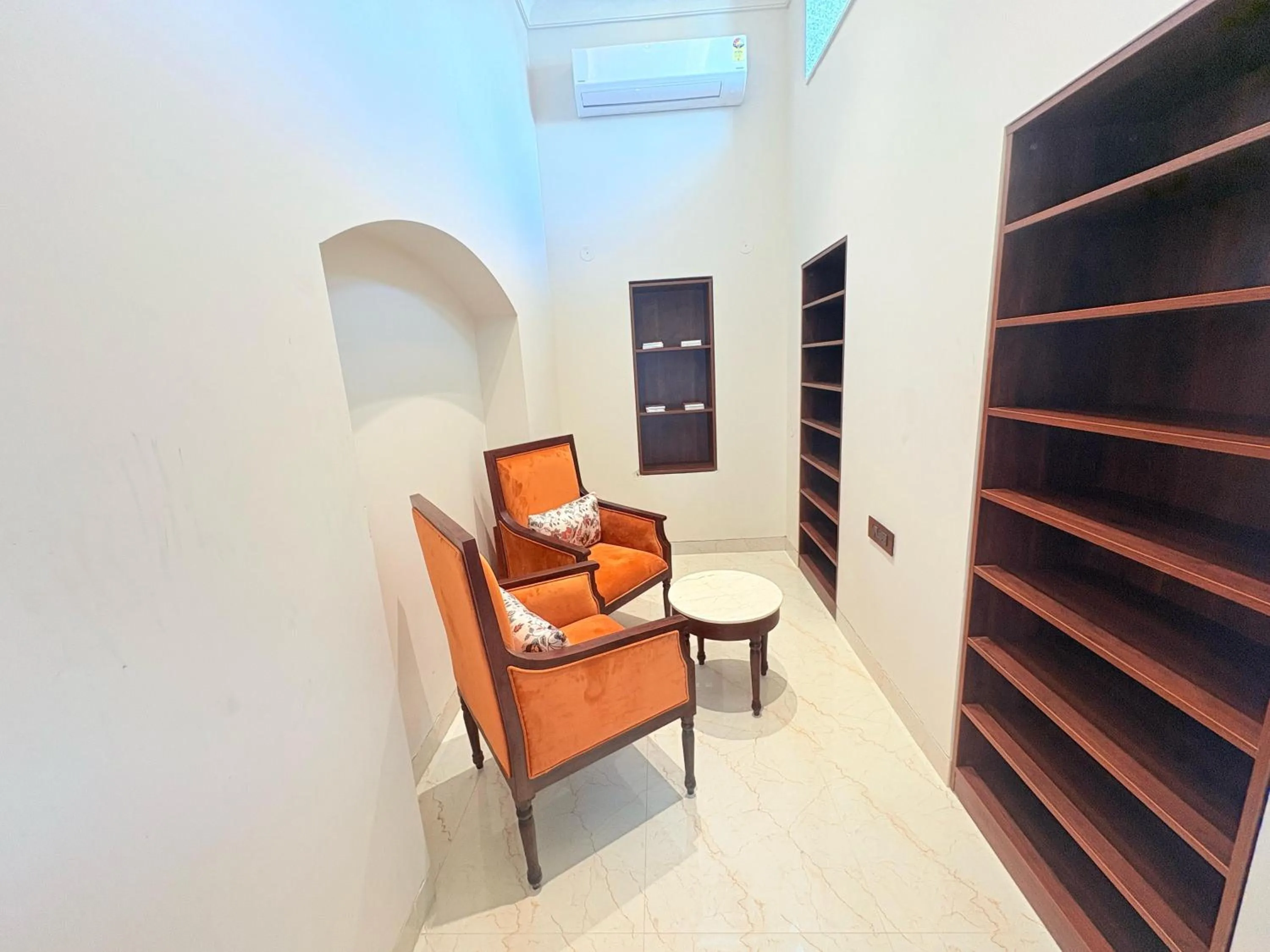 Activities in Saltstayz Autograph - Connaught Place