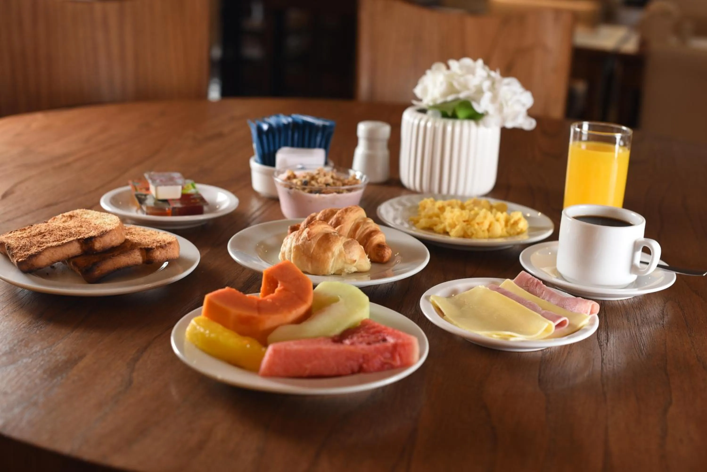 Breakfast in Hotel Guarani Asuncion