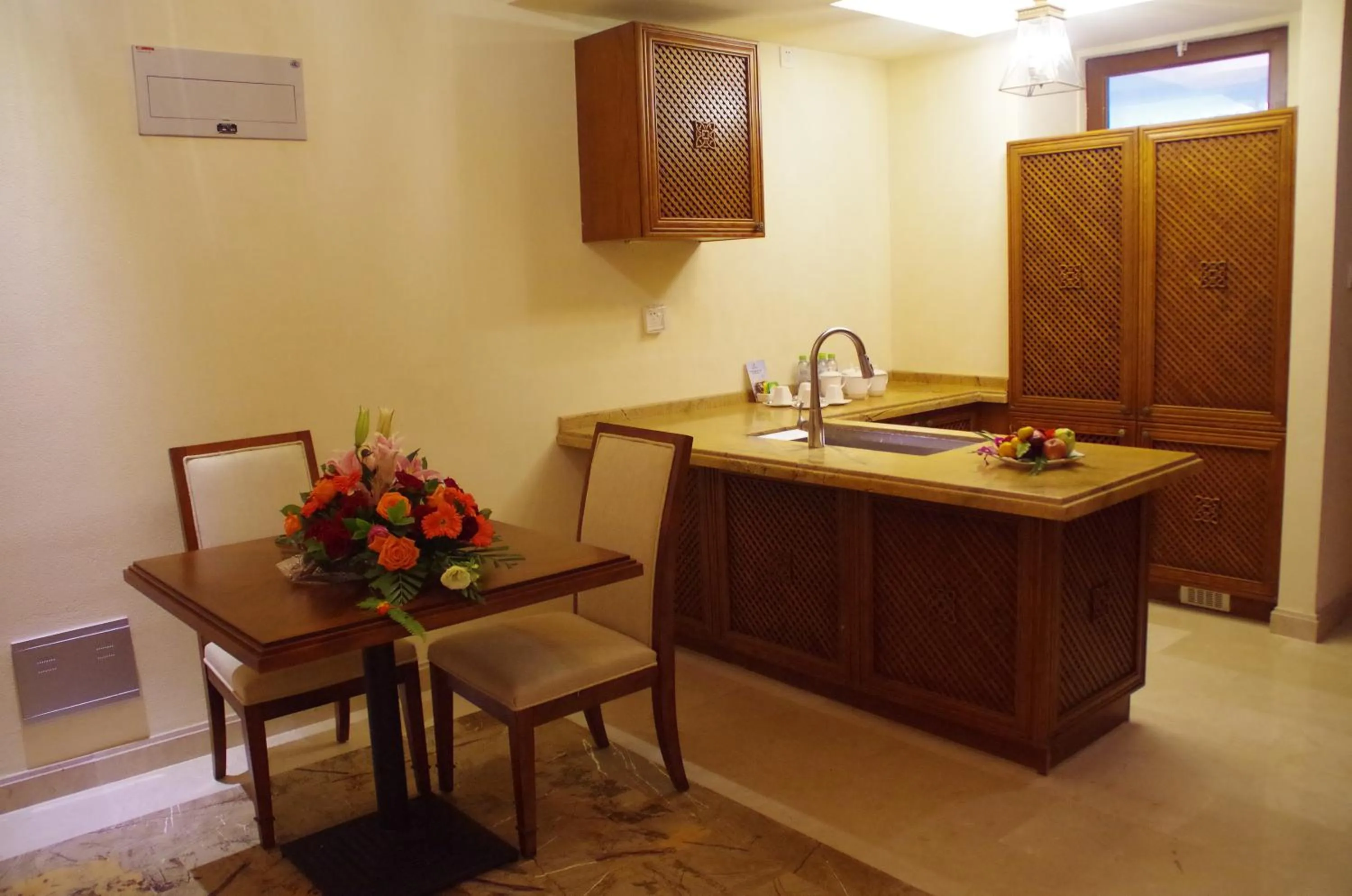 Dining area in Stony Brook Villa Jianguo Resort Sanya