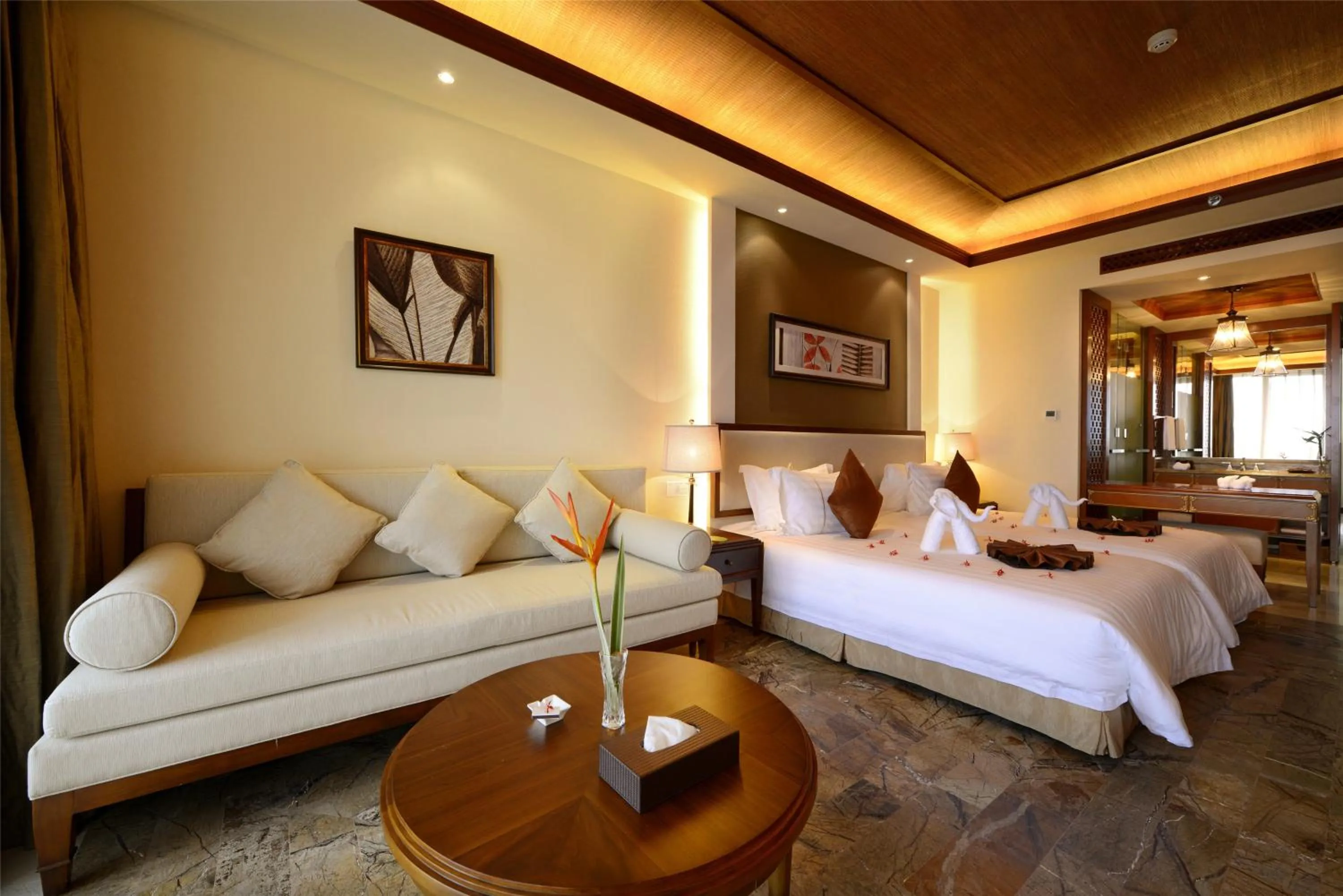 Photo of the whole room, Bed in Stony Brook Villa Jianguo Resort Sanya