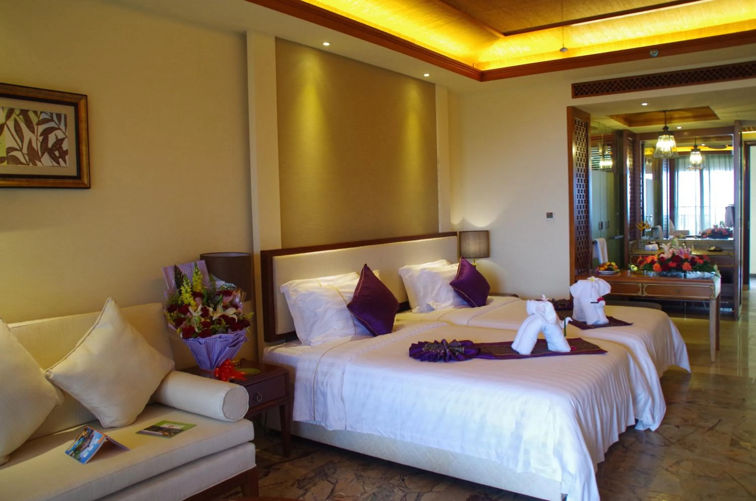 Photo of the whole room, Bed in Stony Brook Villa Jianguo Resort Sanya