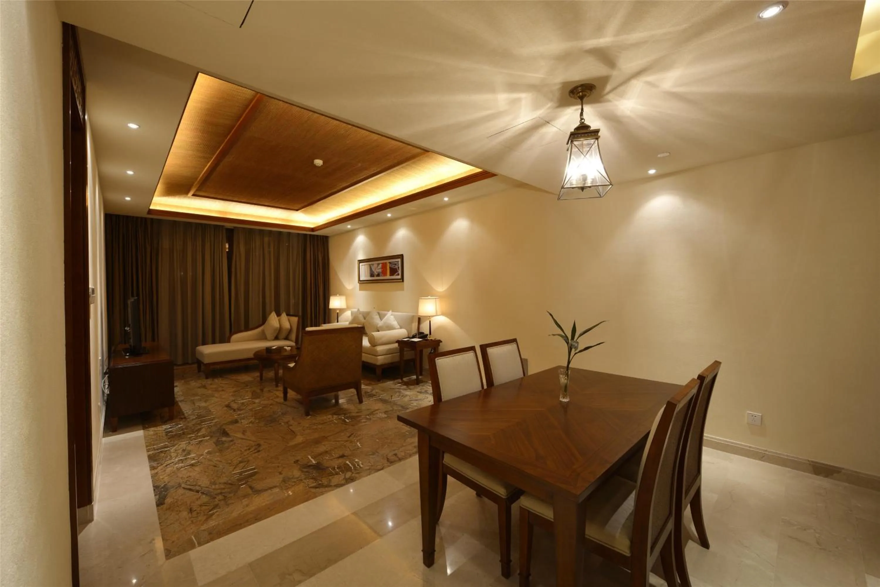 Dining area in Stony Brook Villa Jianguo Resort Sanya