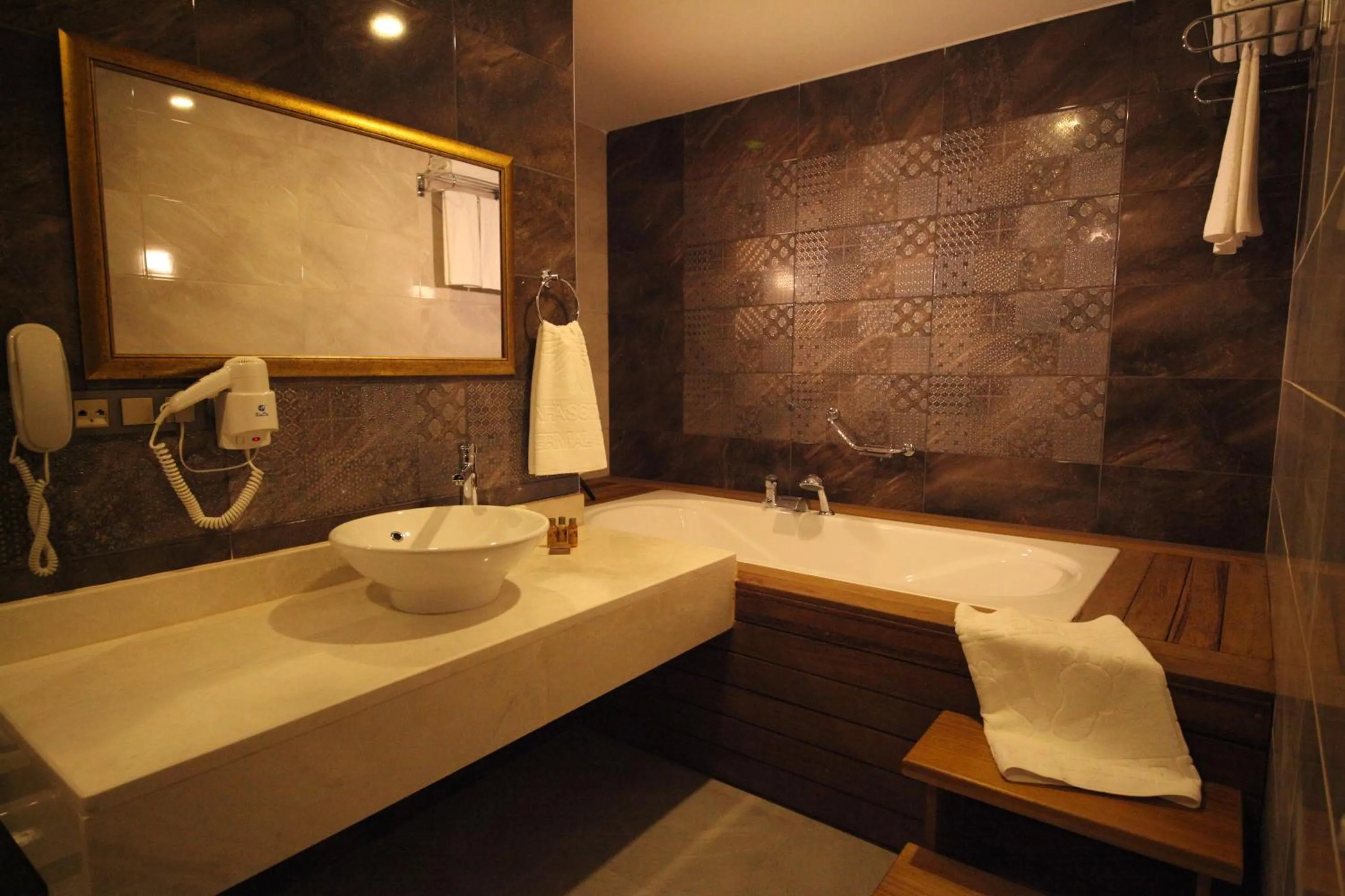 Bathroom in Safa Sorgun Thermal Hotel