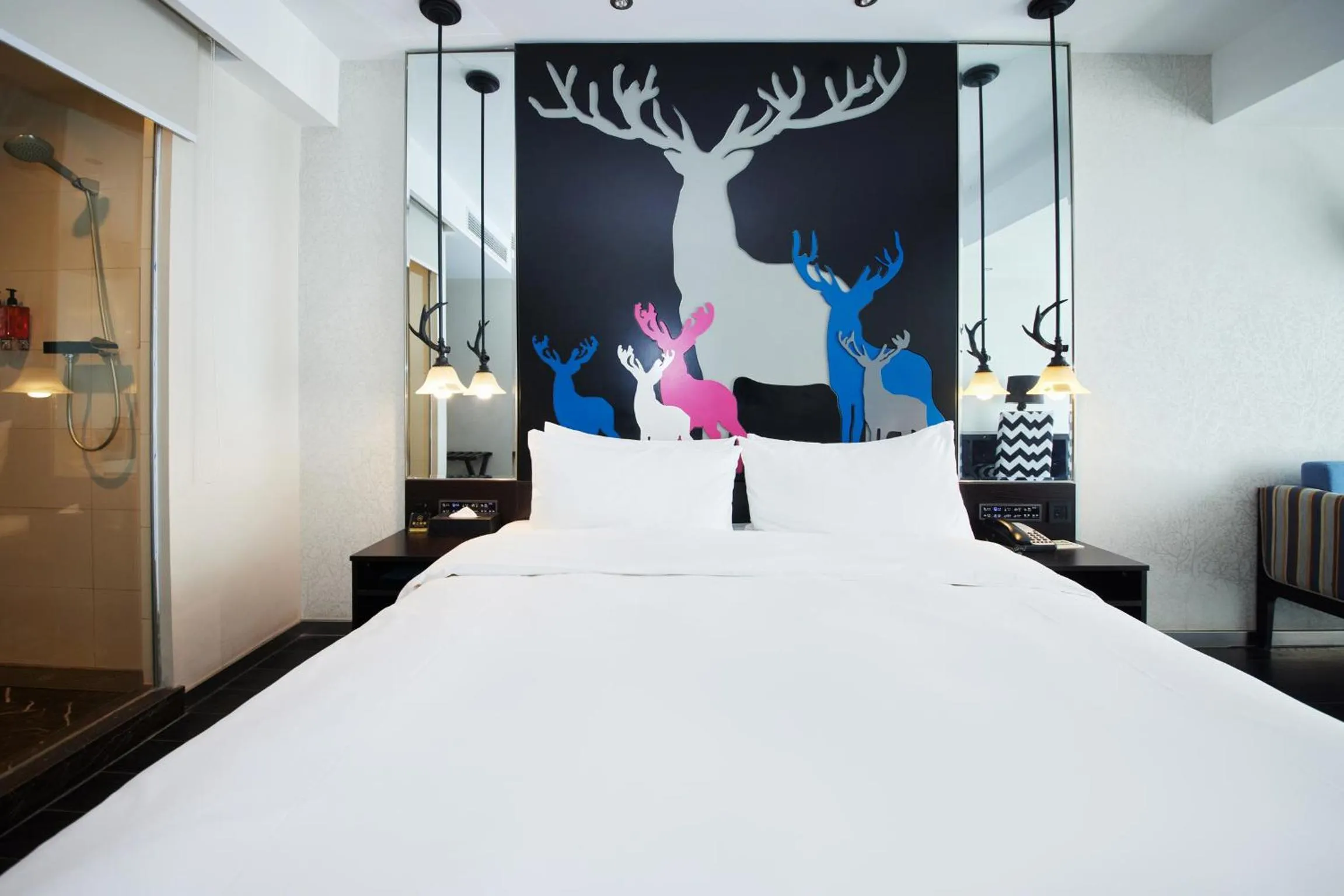 Bedroom, Bed in Orange Hotel Shanghai Hongkou Football Stadium Branch