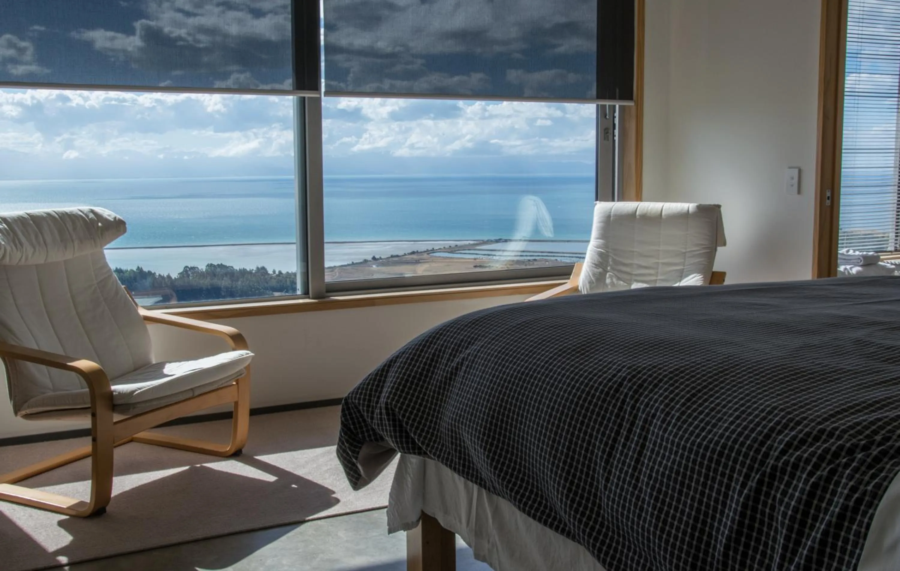 Bedroom, Bed in Big Sky Nelson Luxury Eco B&B