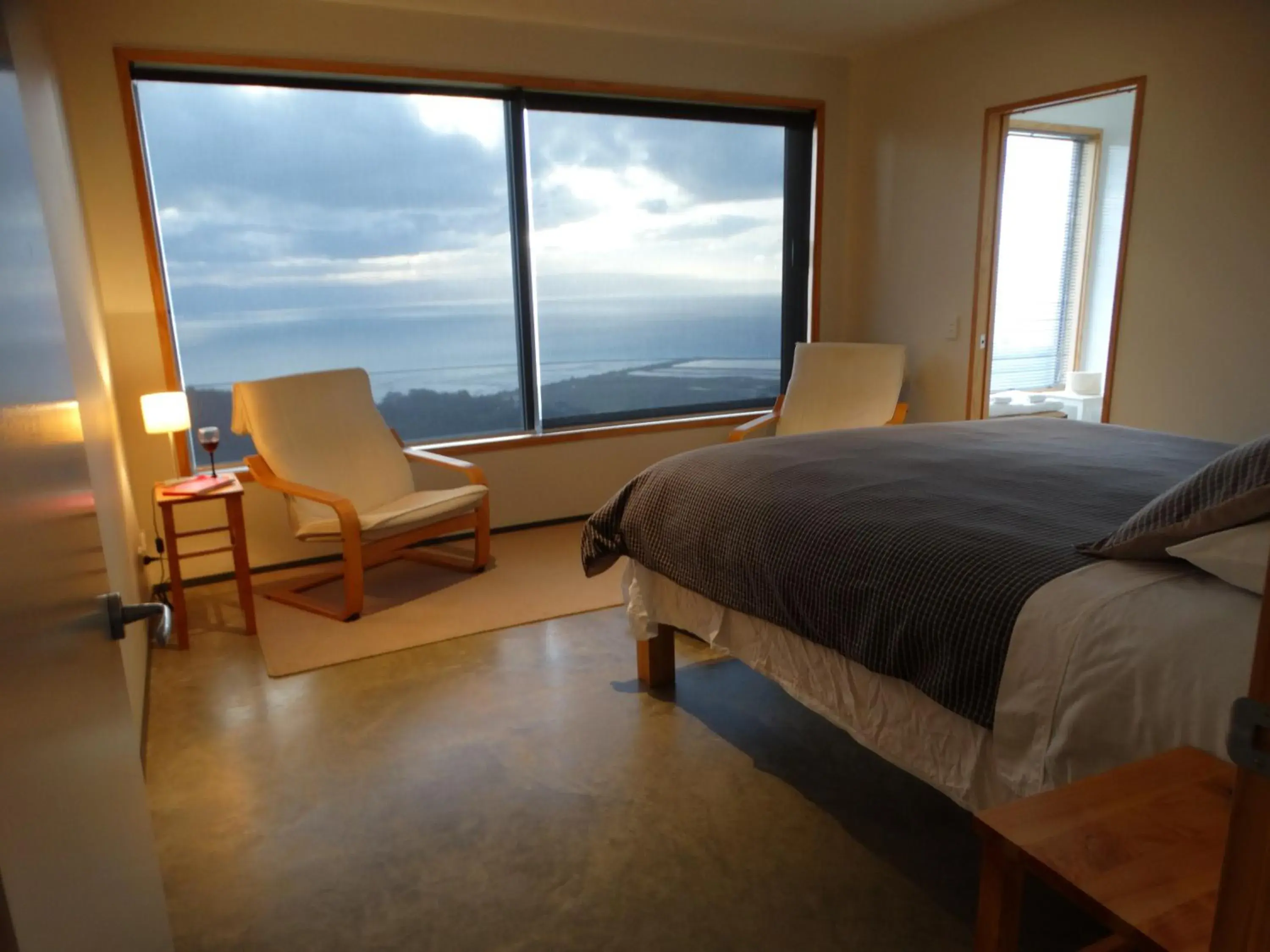 Double Room with Sea View in Big Sky Nelson Luxury Eco B&B Double Room with Sea View in Big Sky Nelson Luxury Eco B&B