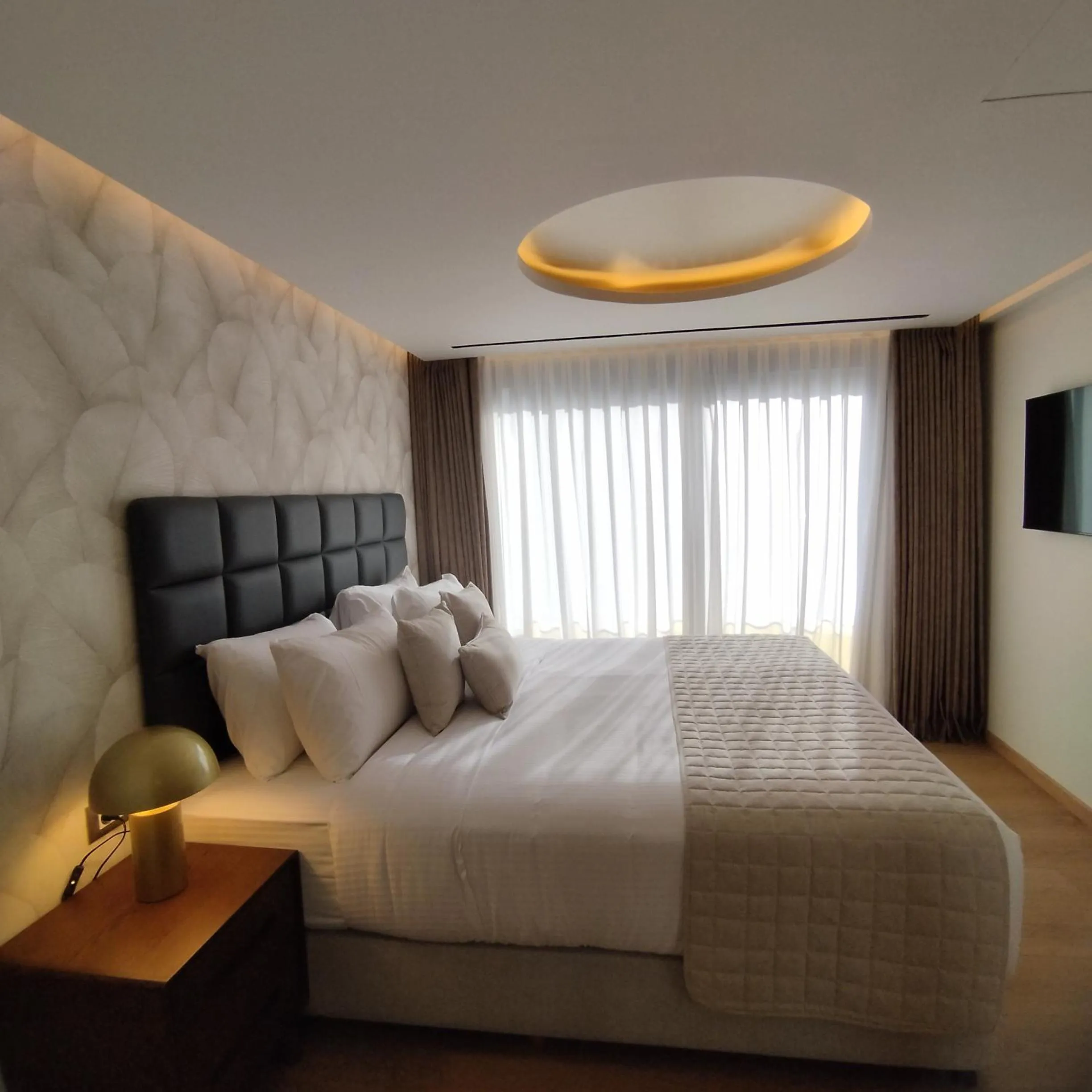 Bedroom, Bed in Great Athens Hotel