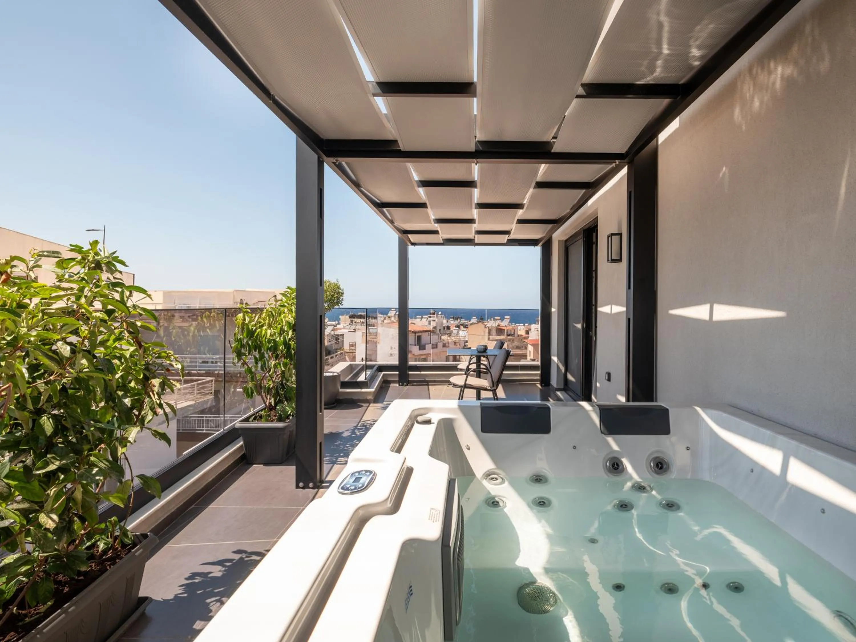 Hot Tub in Captain Napoleon Paterakis CNP Luxurious Suites