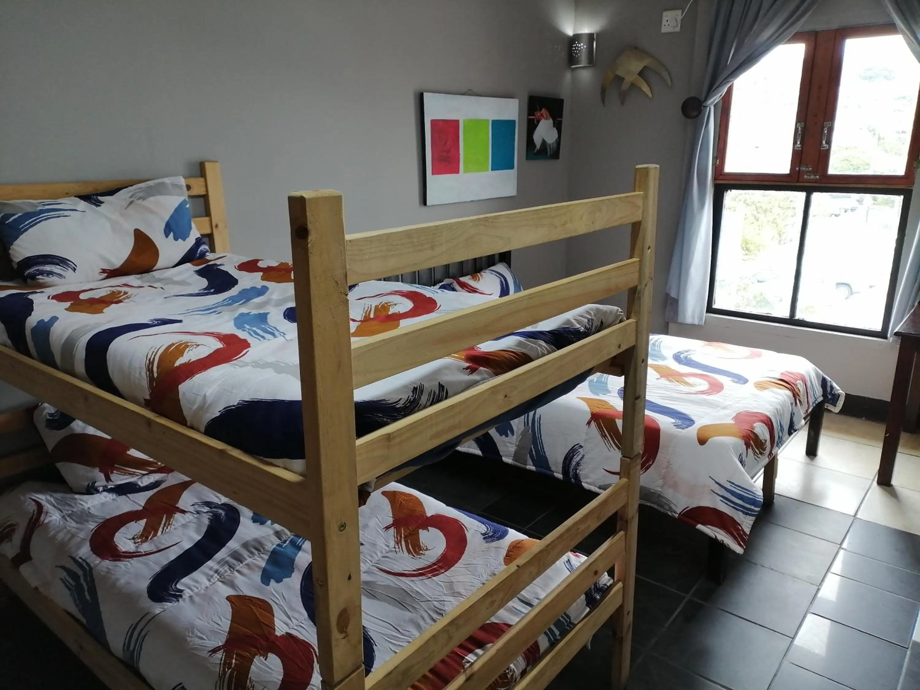 Bed in Mile Crunchers Backpackers & Hostelling