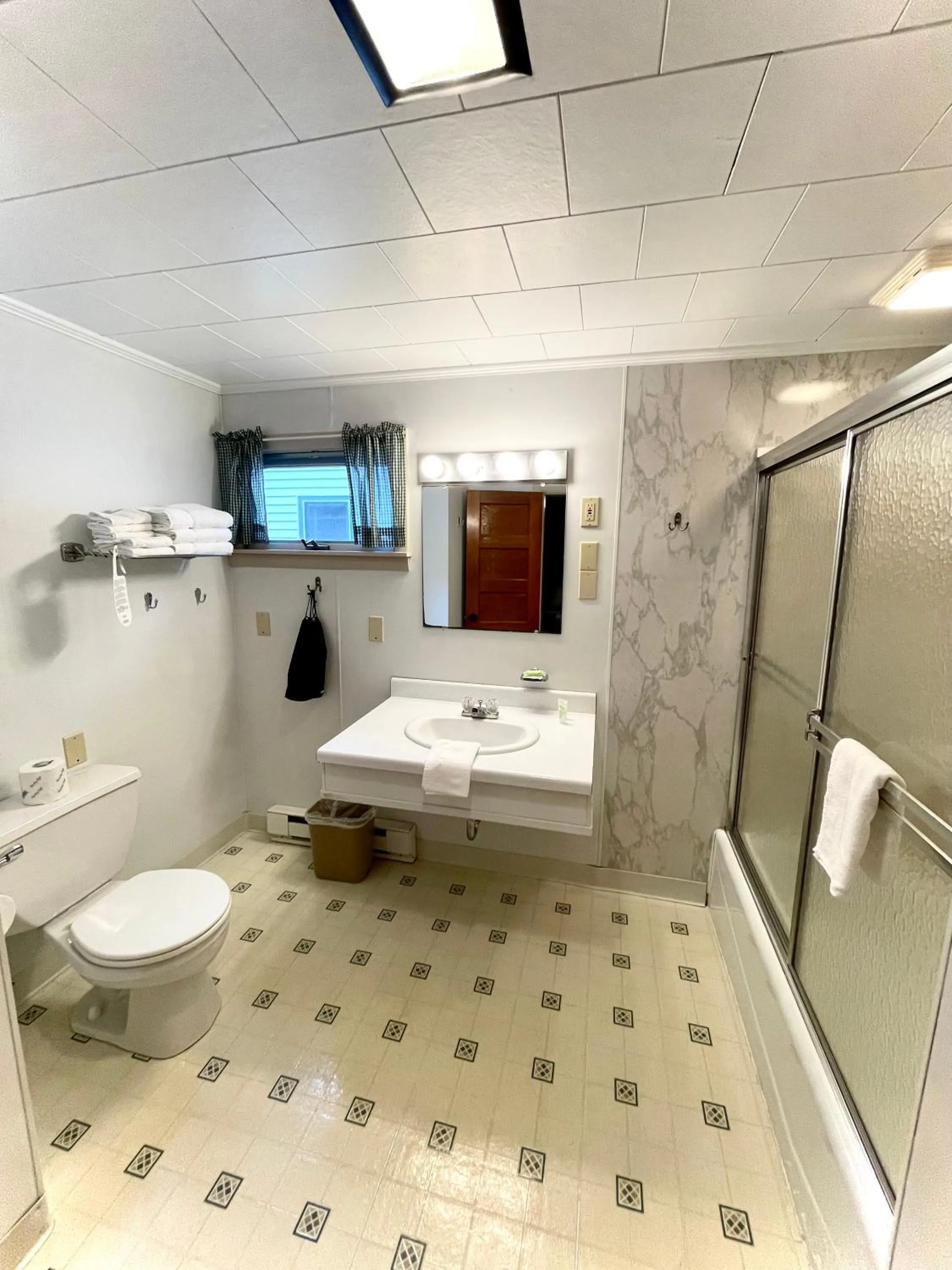 Mount Coolidge Motel