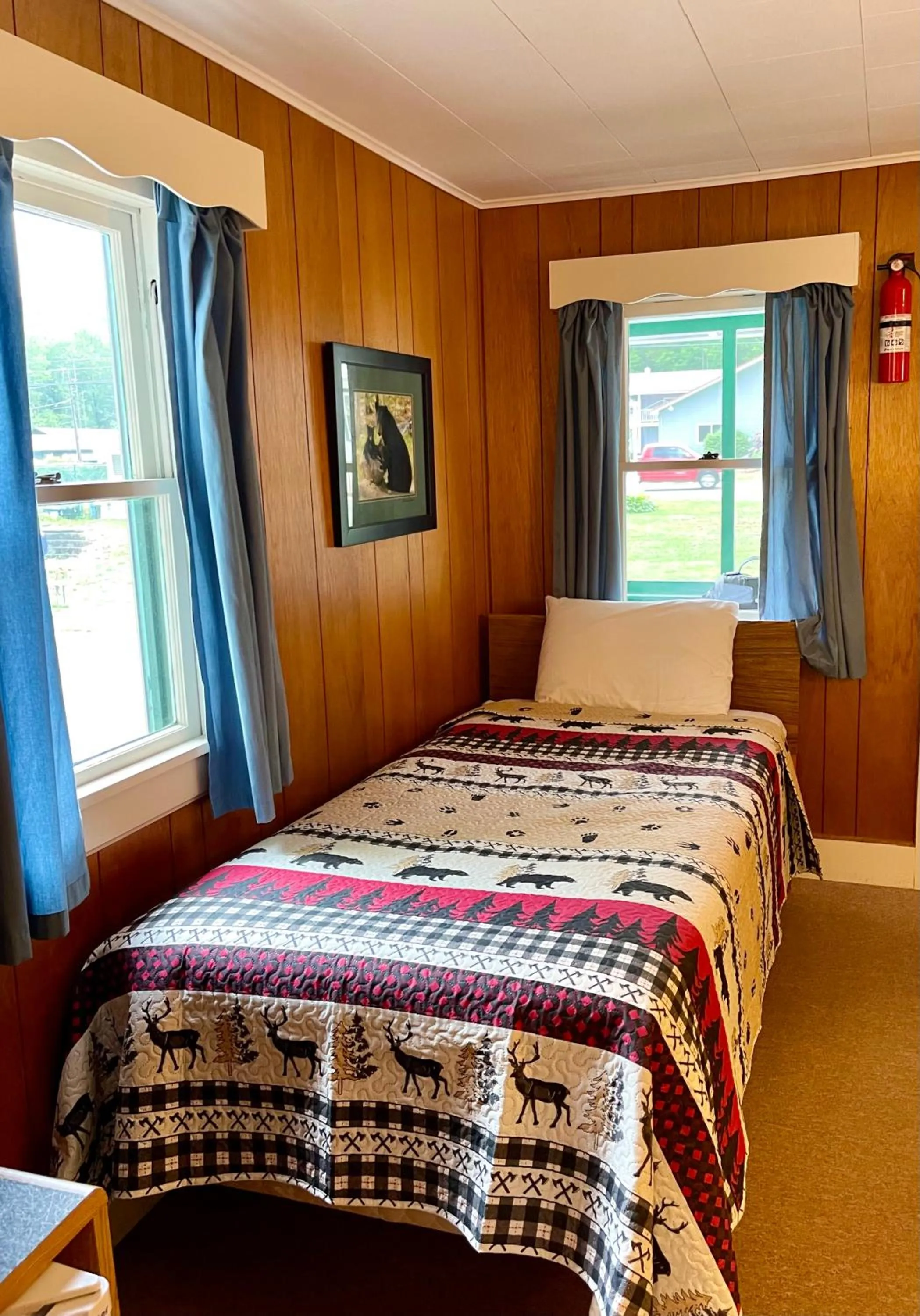 Mount Coolidge Motel