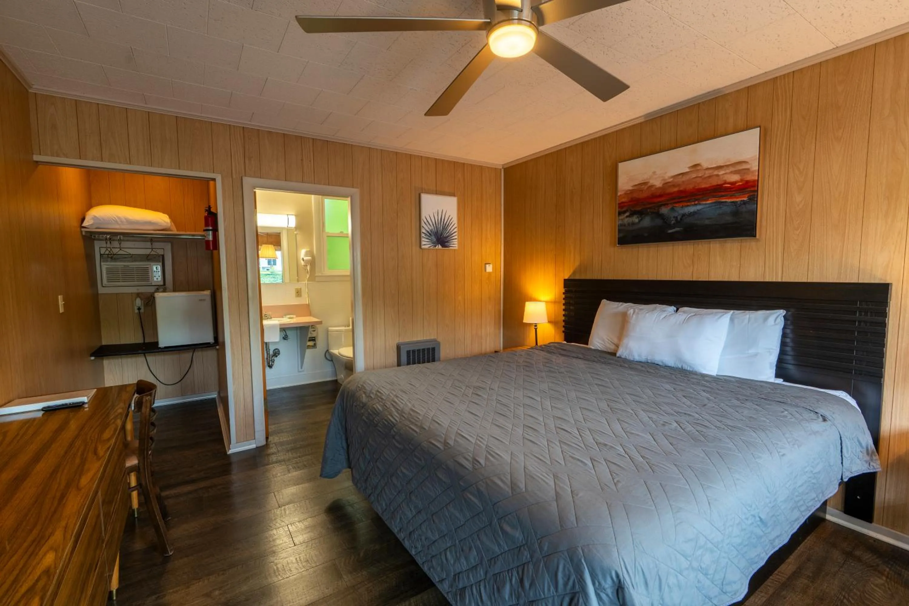 Mount Coolidge Motel