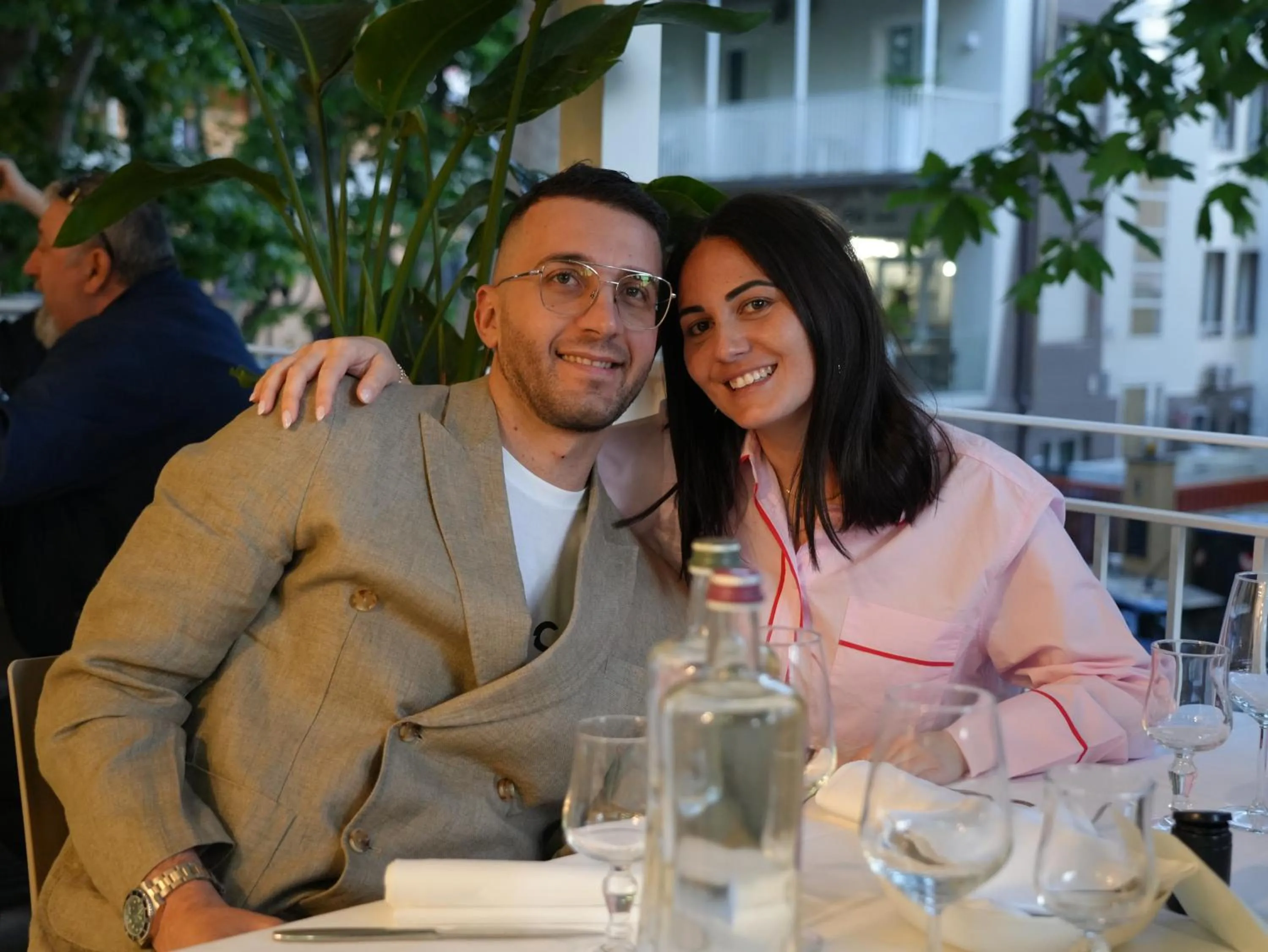 Restaurant/places to eat in Hotel Regal