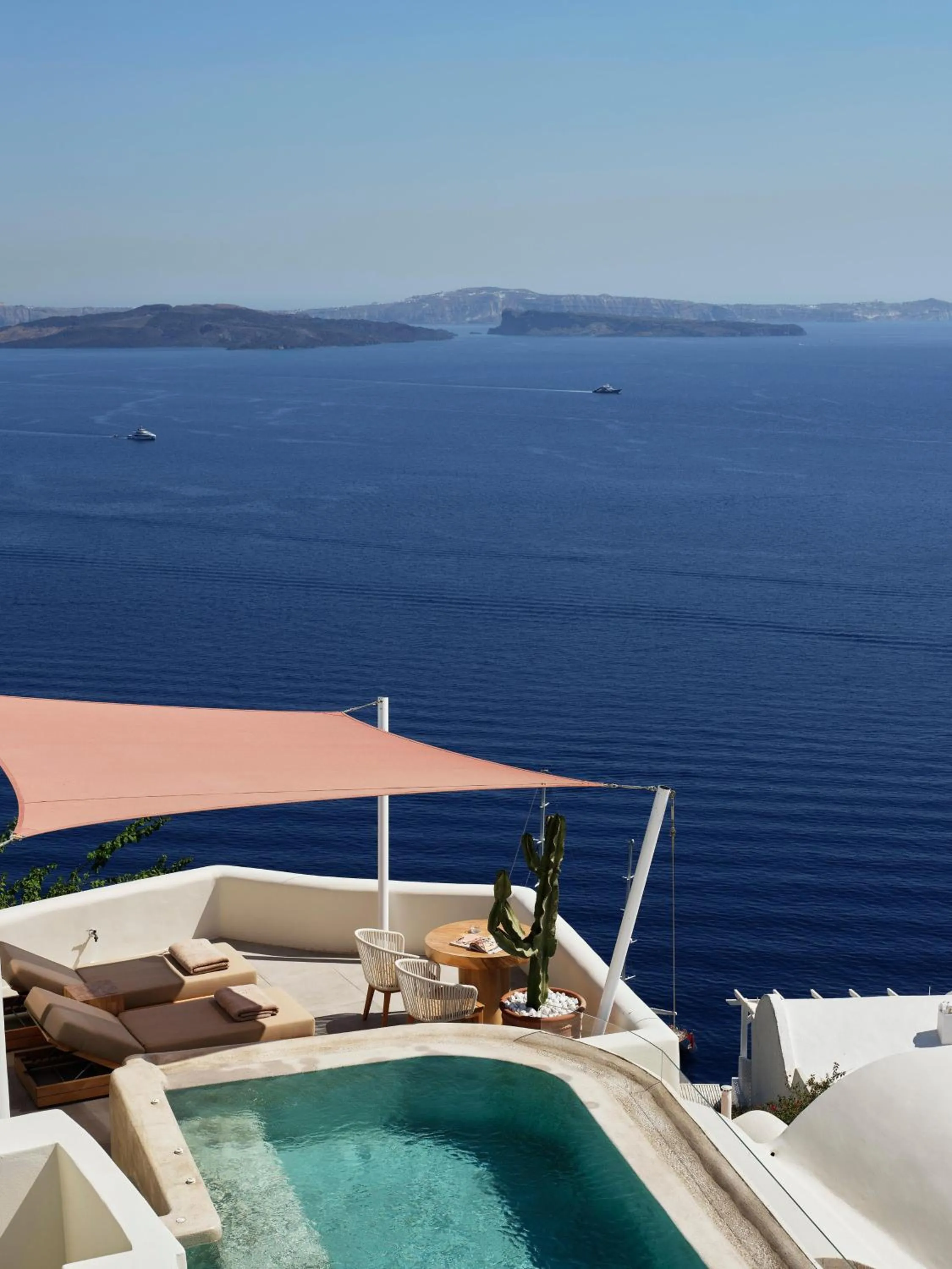 Photo of the whole room in Andronis Luxury Suites