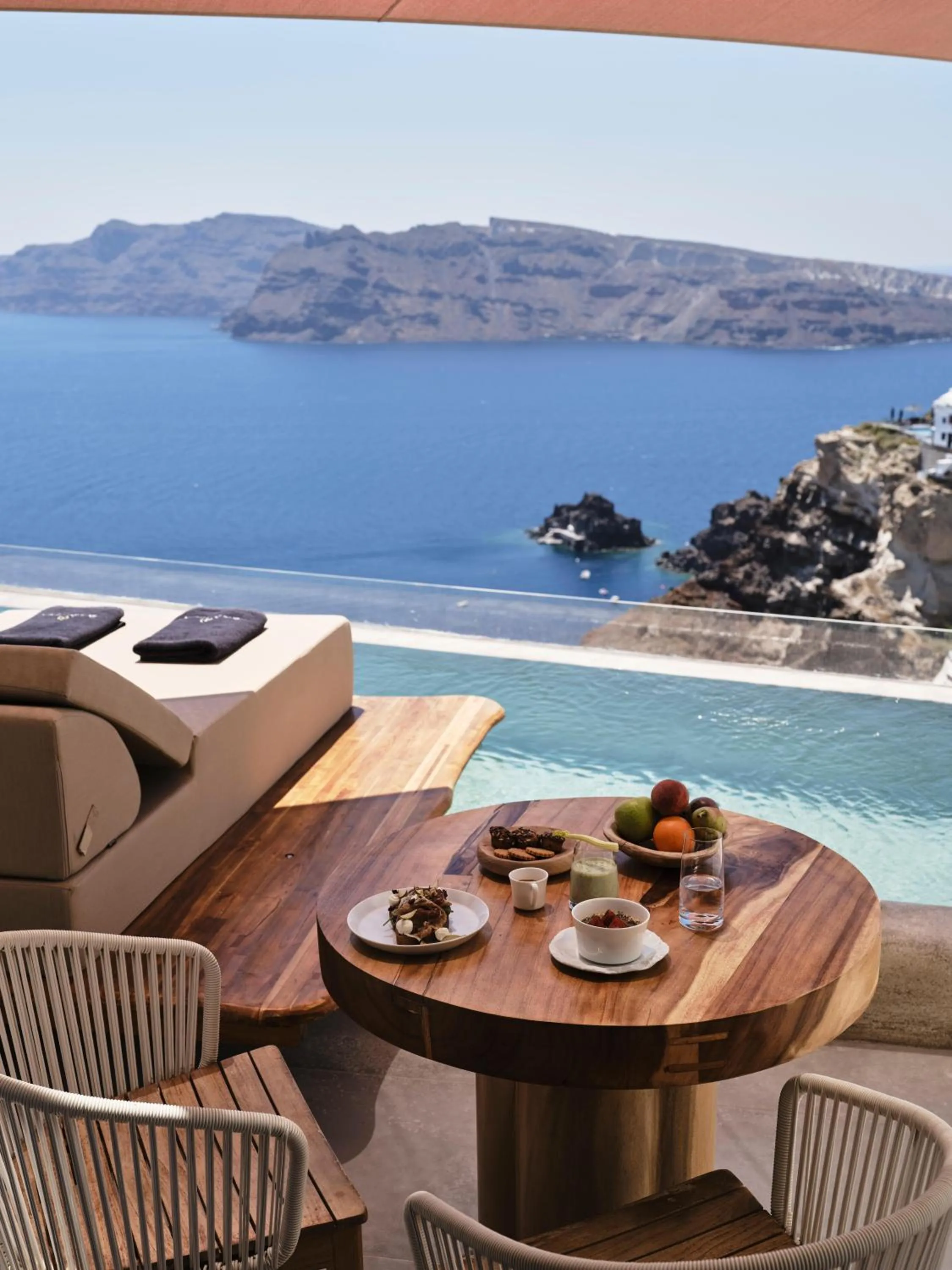 Photo of the whole room in Andronis Luxury Suites