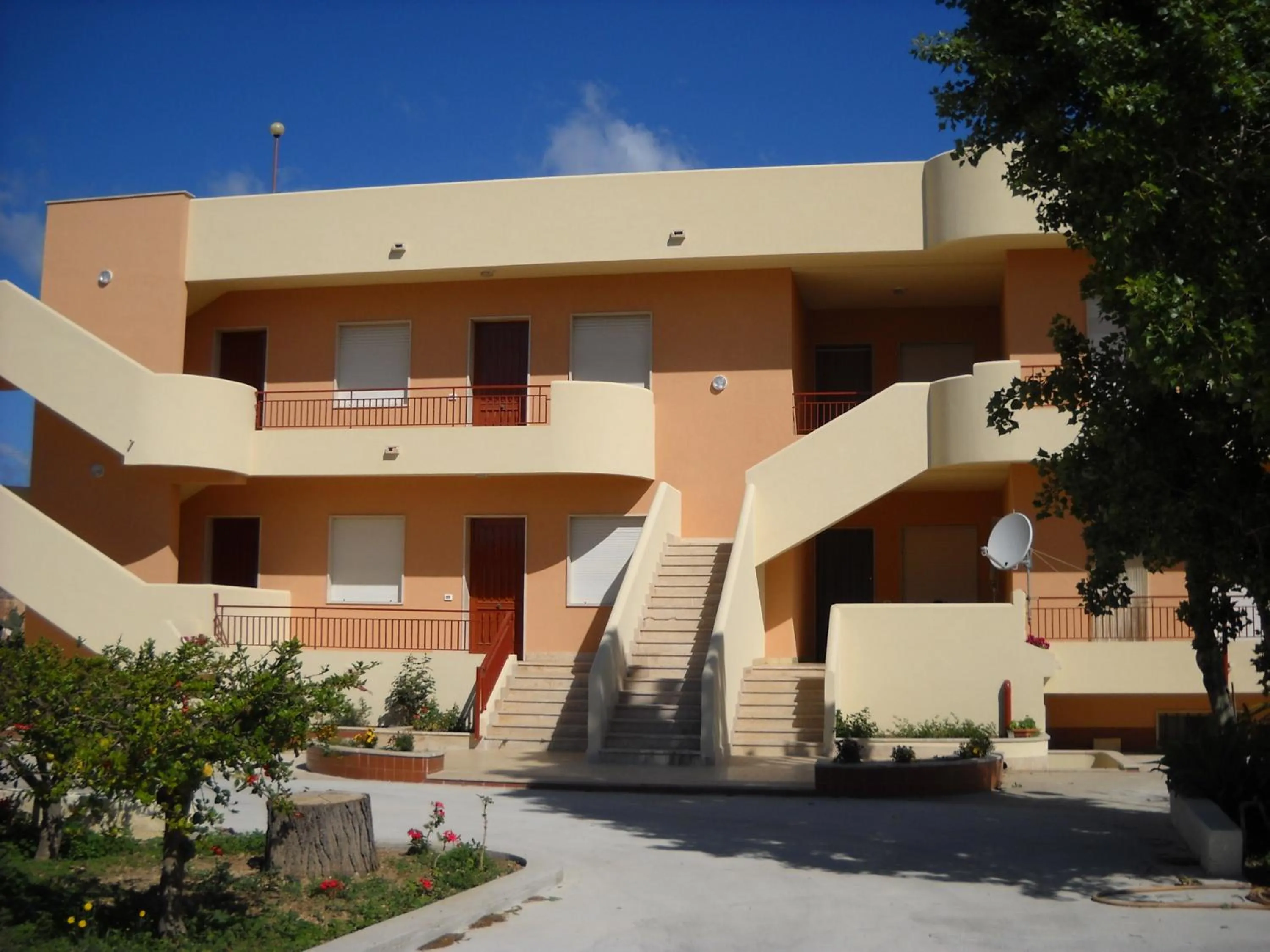 Facade/entrance in Stella di Mare Appartamenti