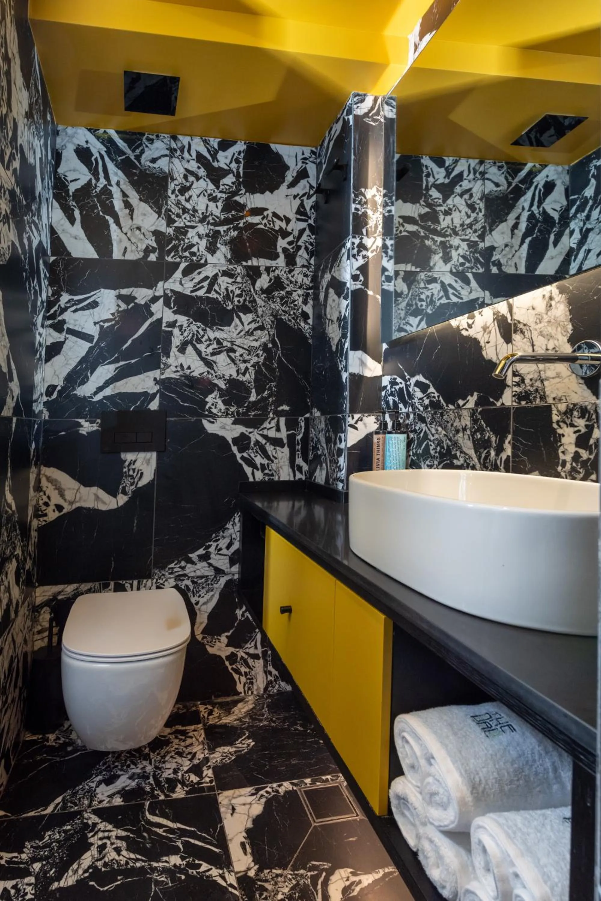 Bathroom in The Pal Living in a Concept