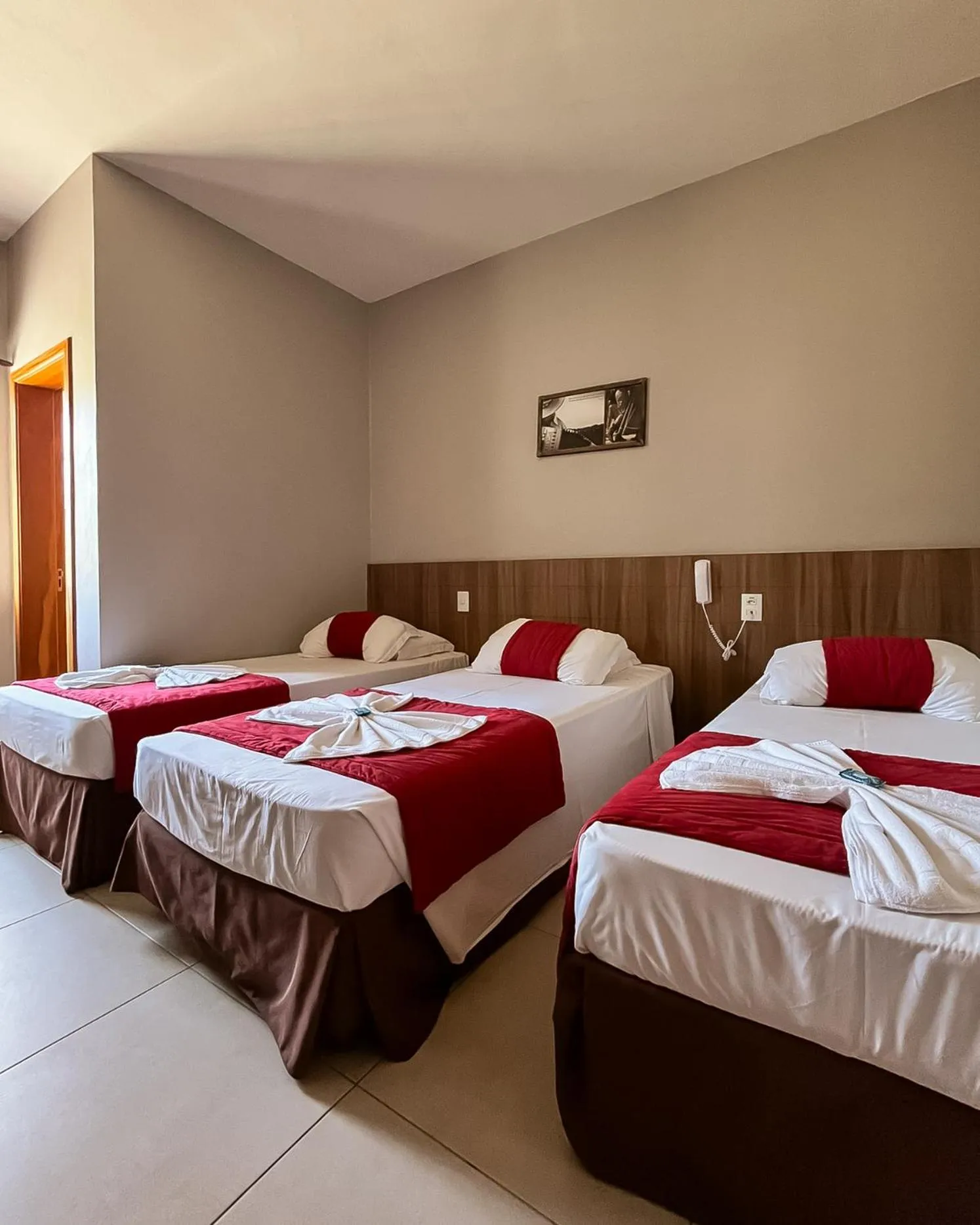 Bed in Hotel Caminhos da Serra