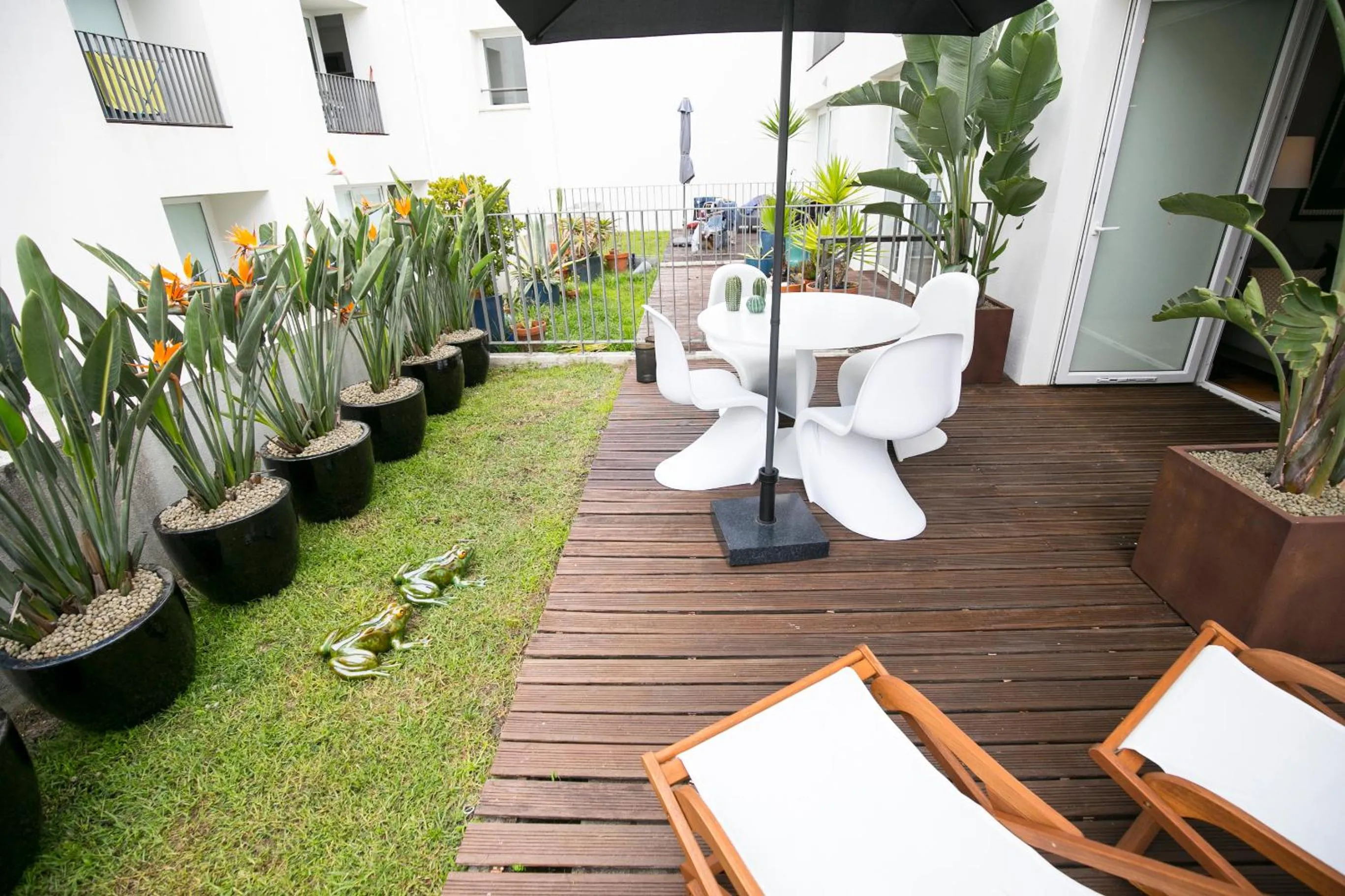 Balcony/Terrace in Lisbon Downtown Apartment Free Parking