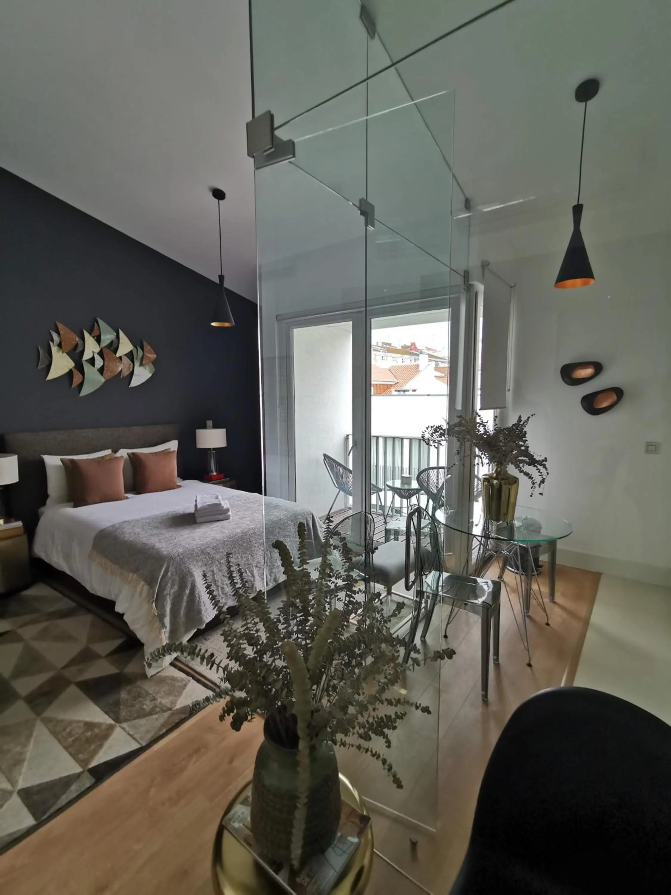 Bed in Lisbon Downtown Apartment Free Parking