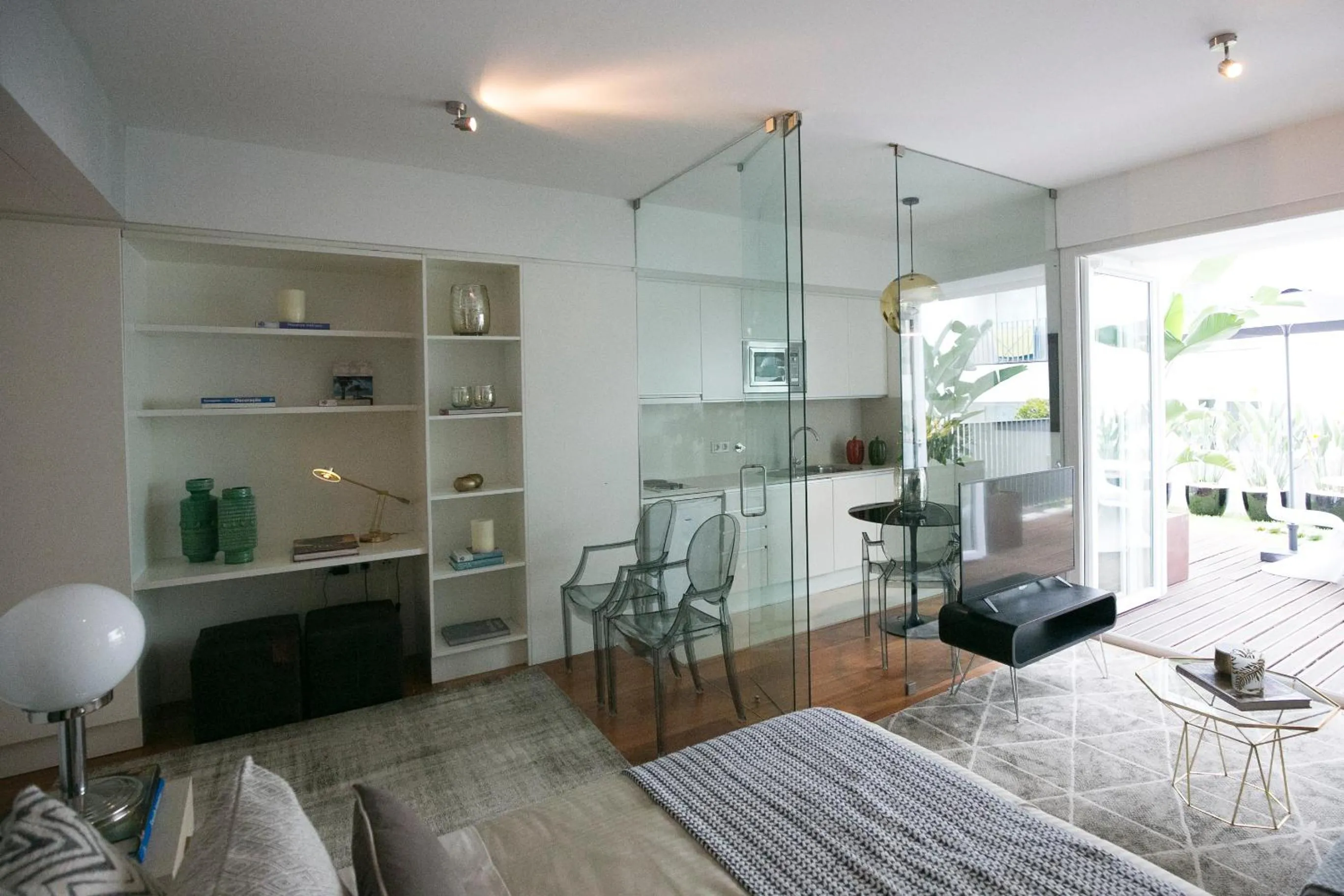 Garden in Lisbon Downtown Apartment Free Parking