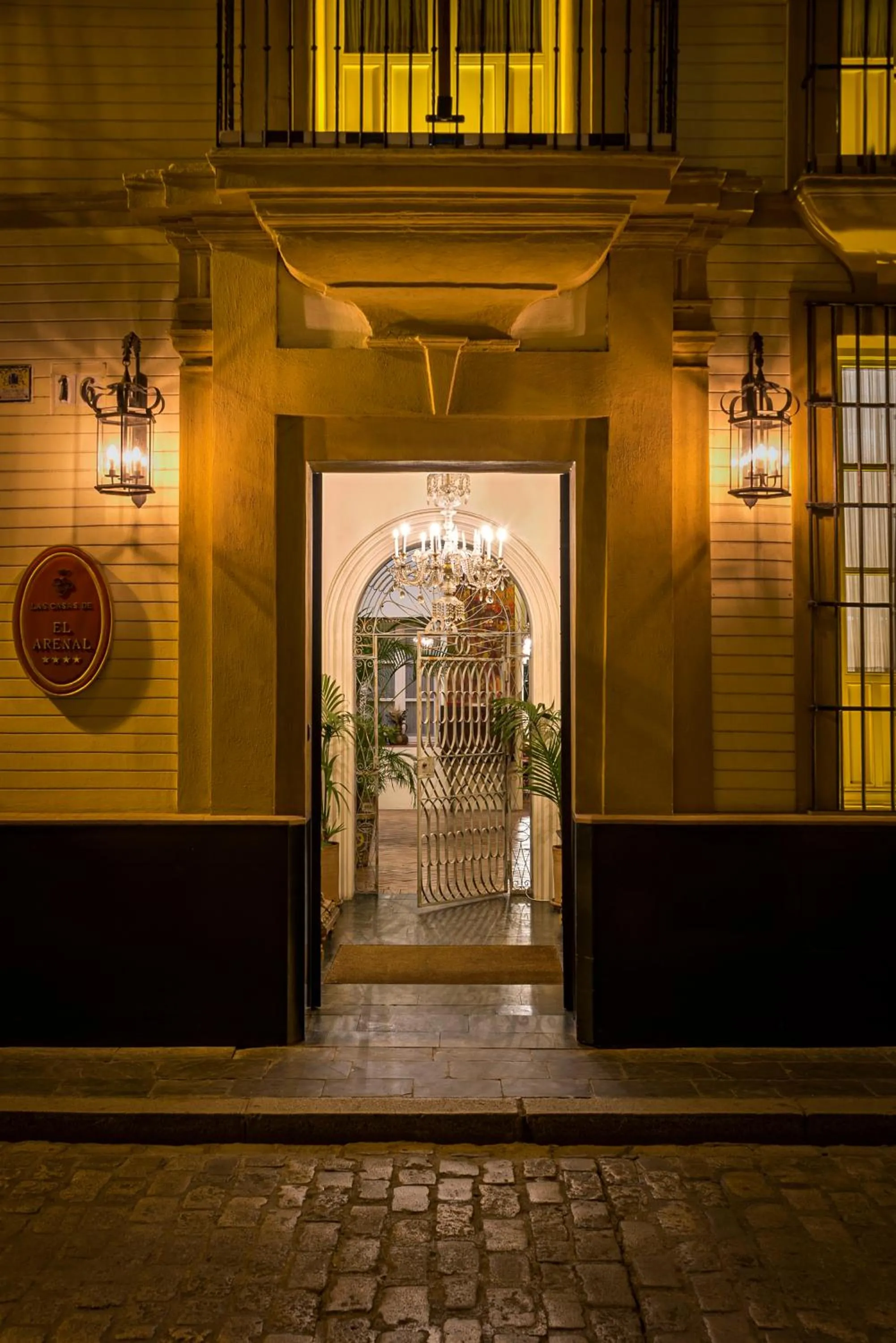 Facade/entrance in Las Casas de El Arenal