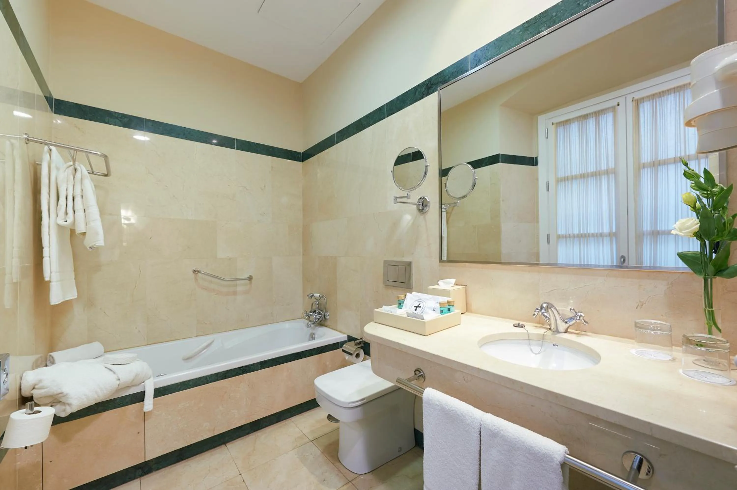 Shower in Las Casas de El Arenal