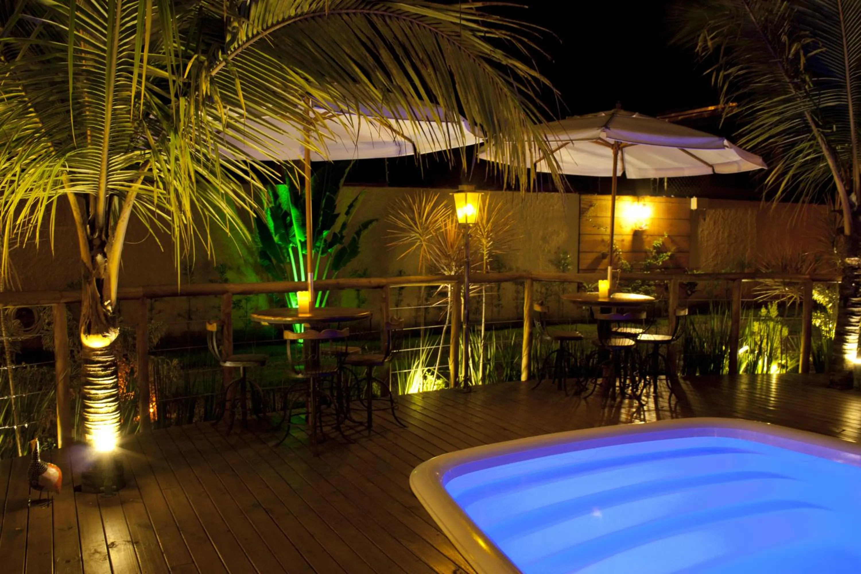 Night in Pousada de Charme Emirados