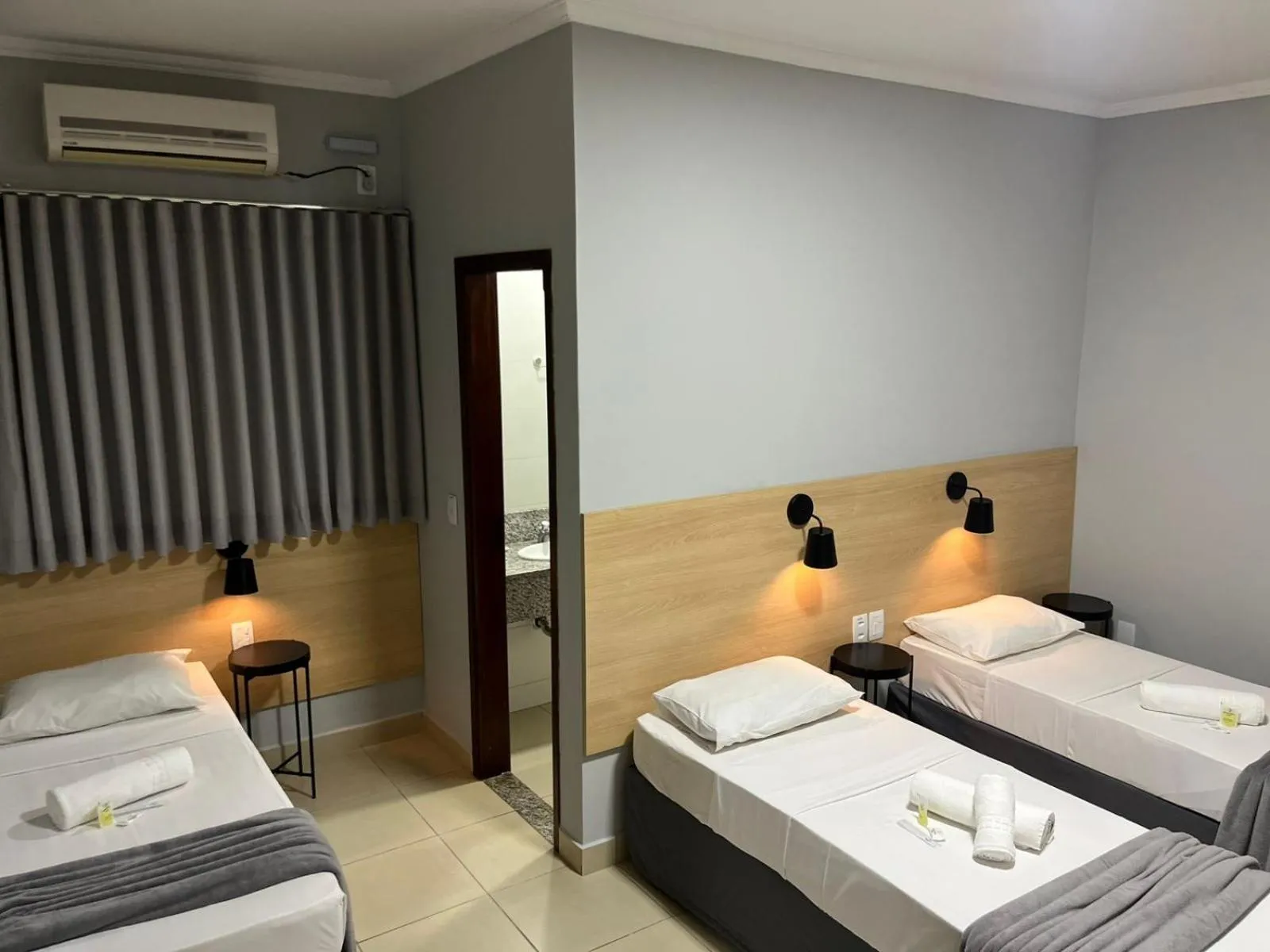 Bed in Hotel Graal Inn Queluz