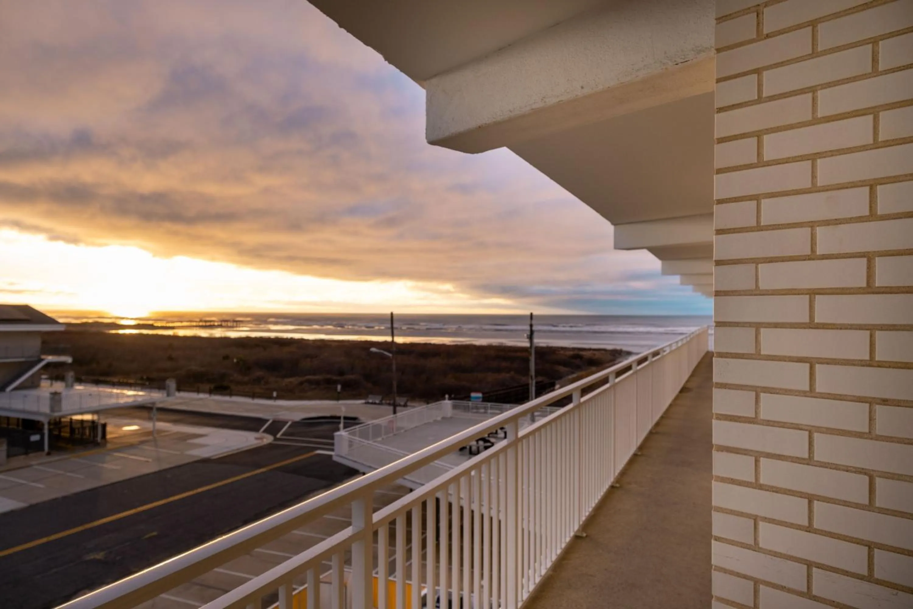 Balcony/Terrace in Nassau Inn Beachfront