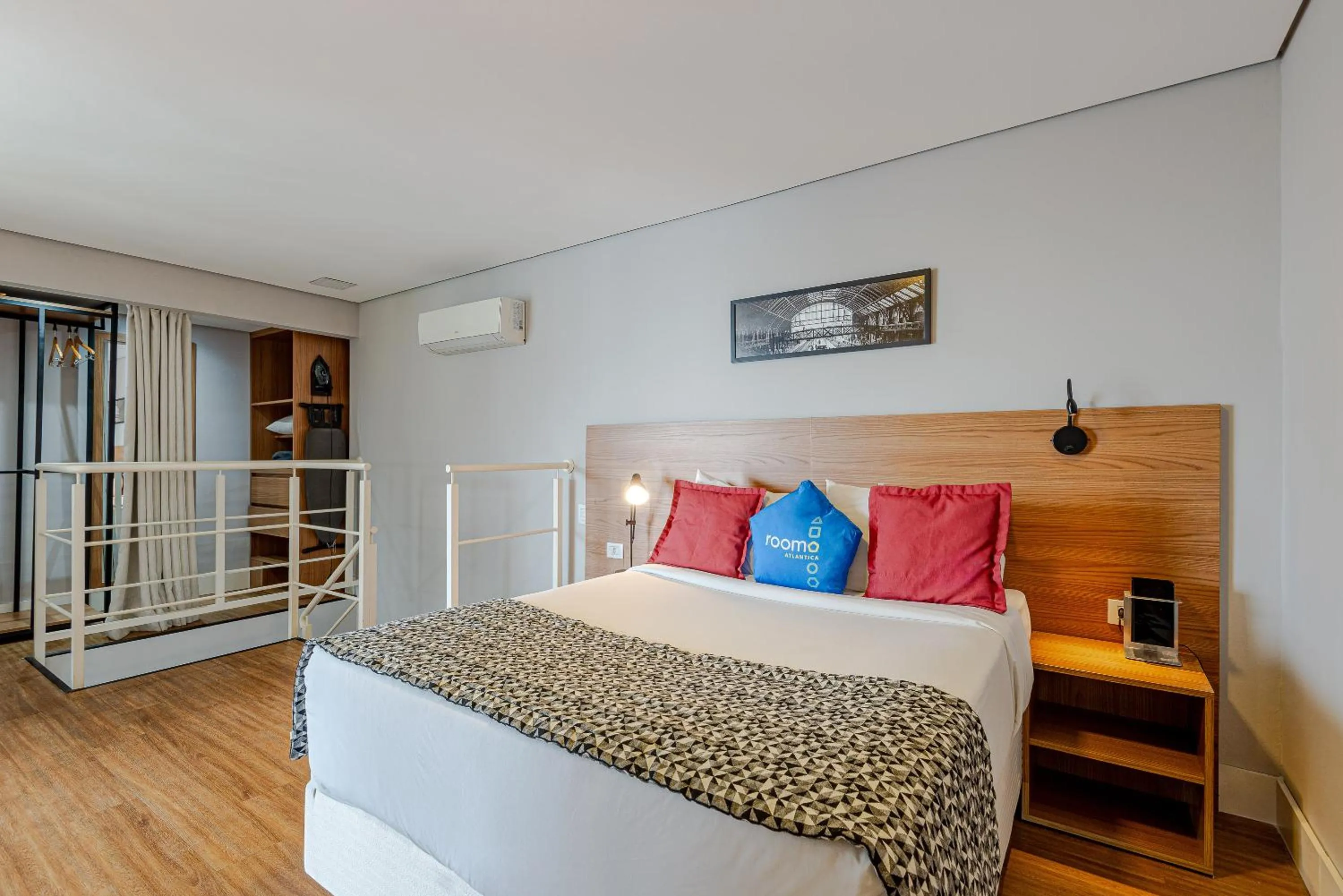 Duplex Apartment in Roomo Transamerica SP Pinheiros