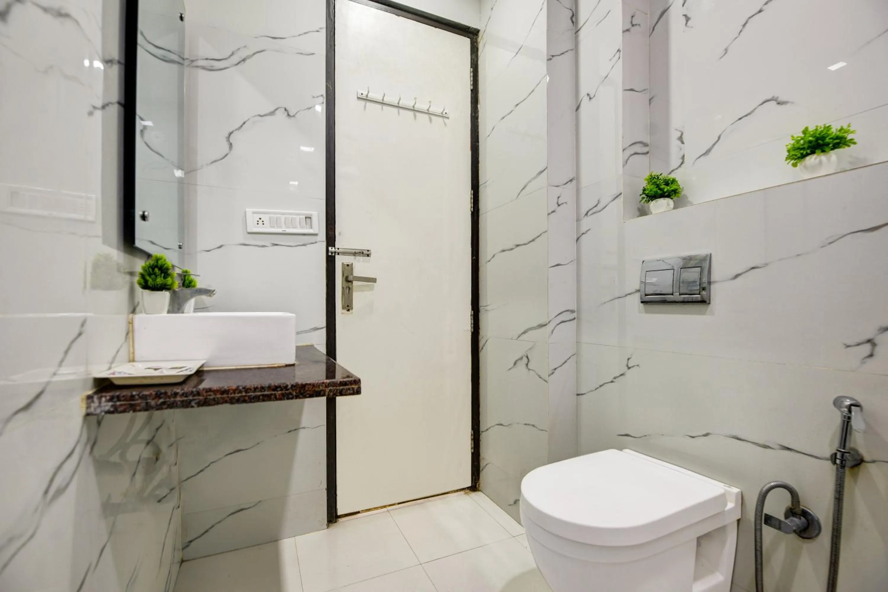 Hotel Kings Inn, Karol Bagh, New Delhi