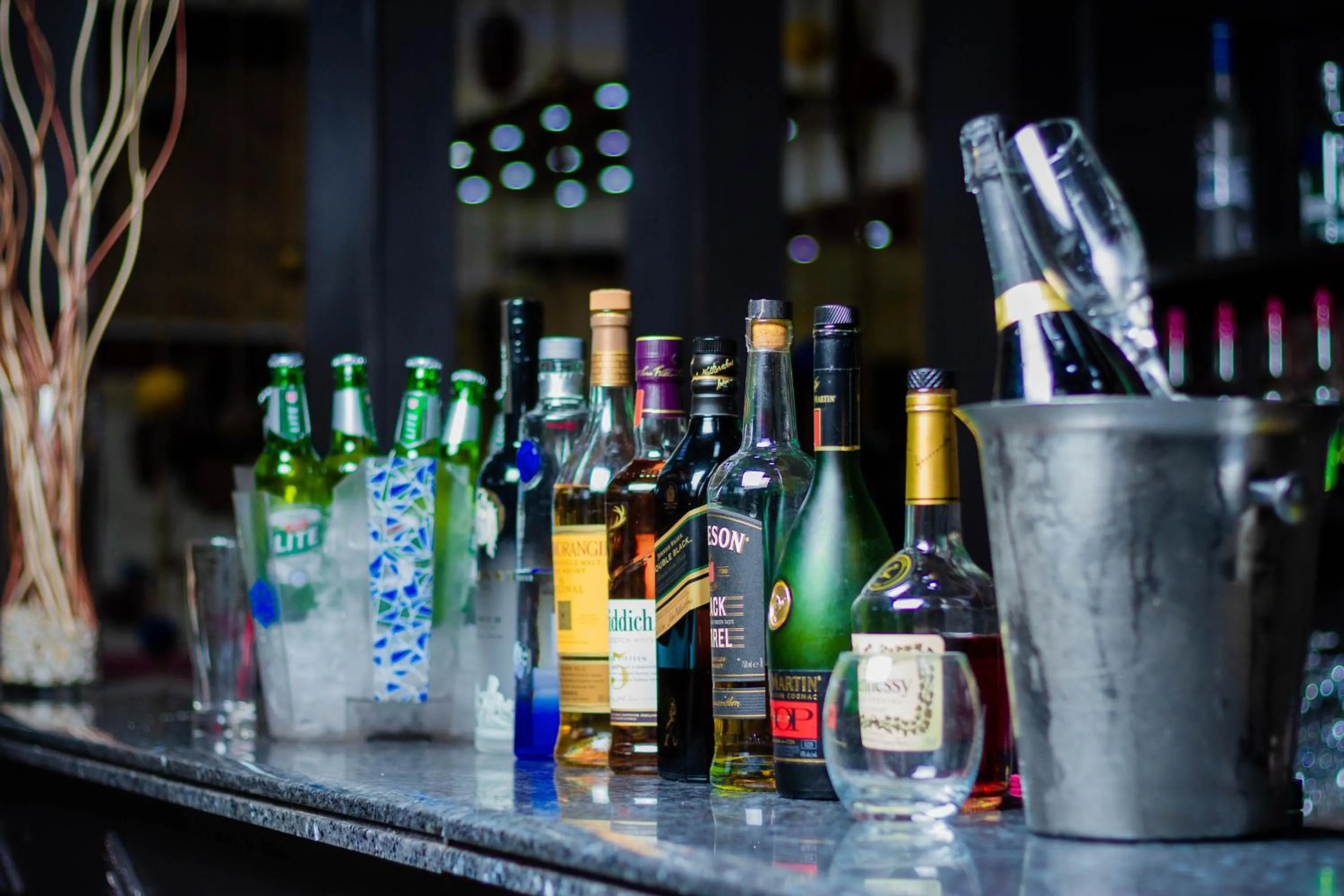 Lounge or bar in Best Western Plus Paramount Hotel