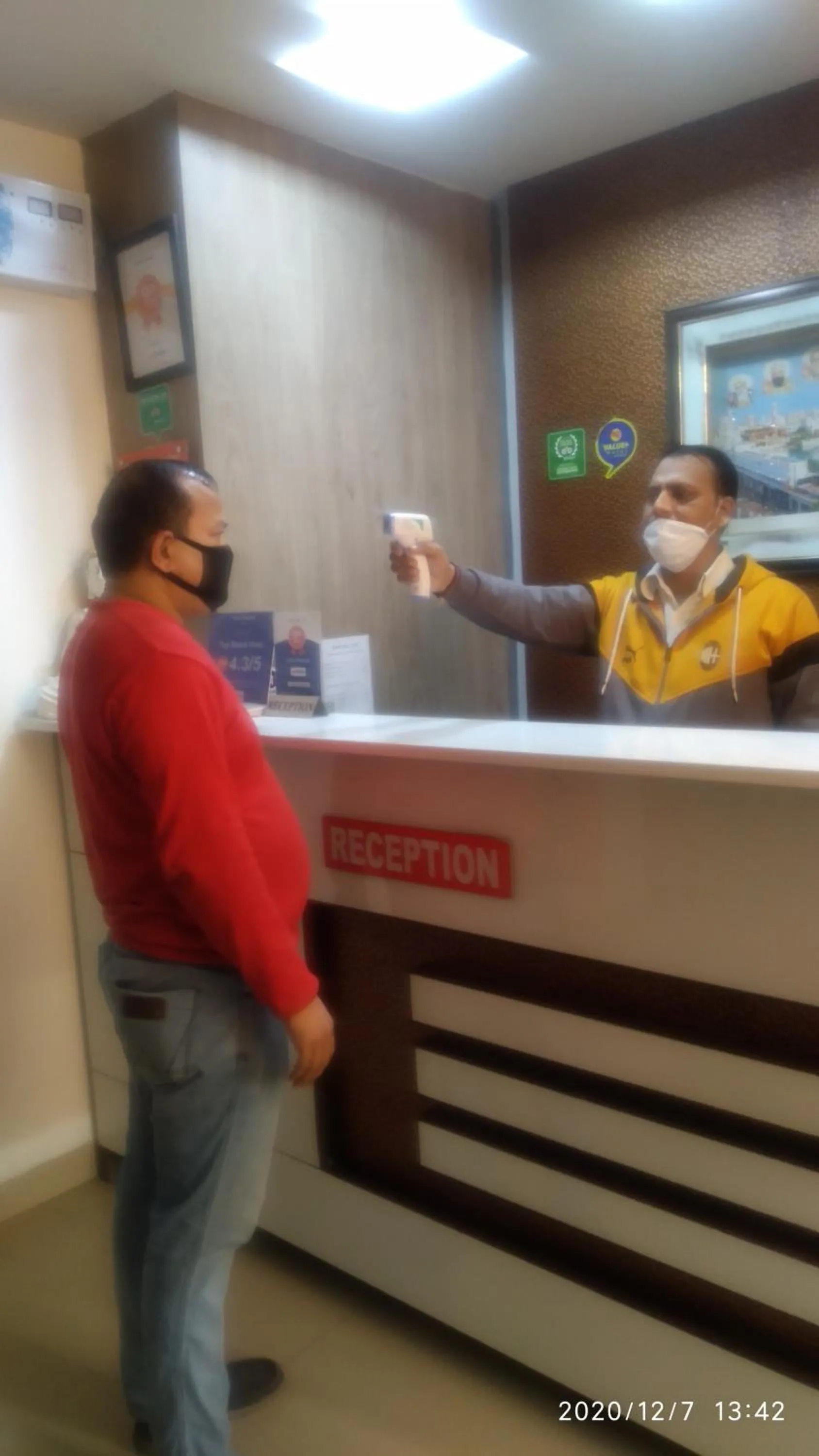 Lobby or reception in Hotel Popular