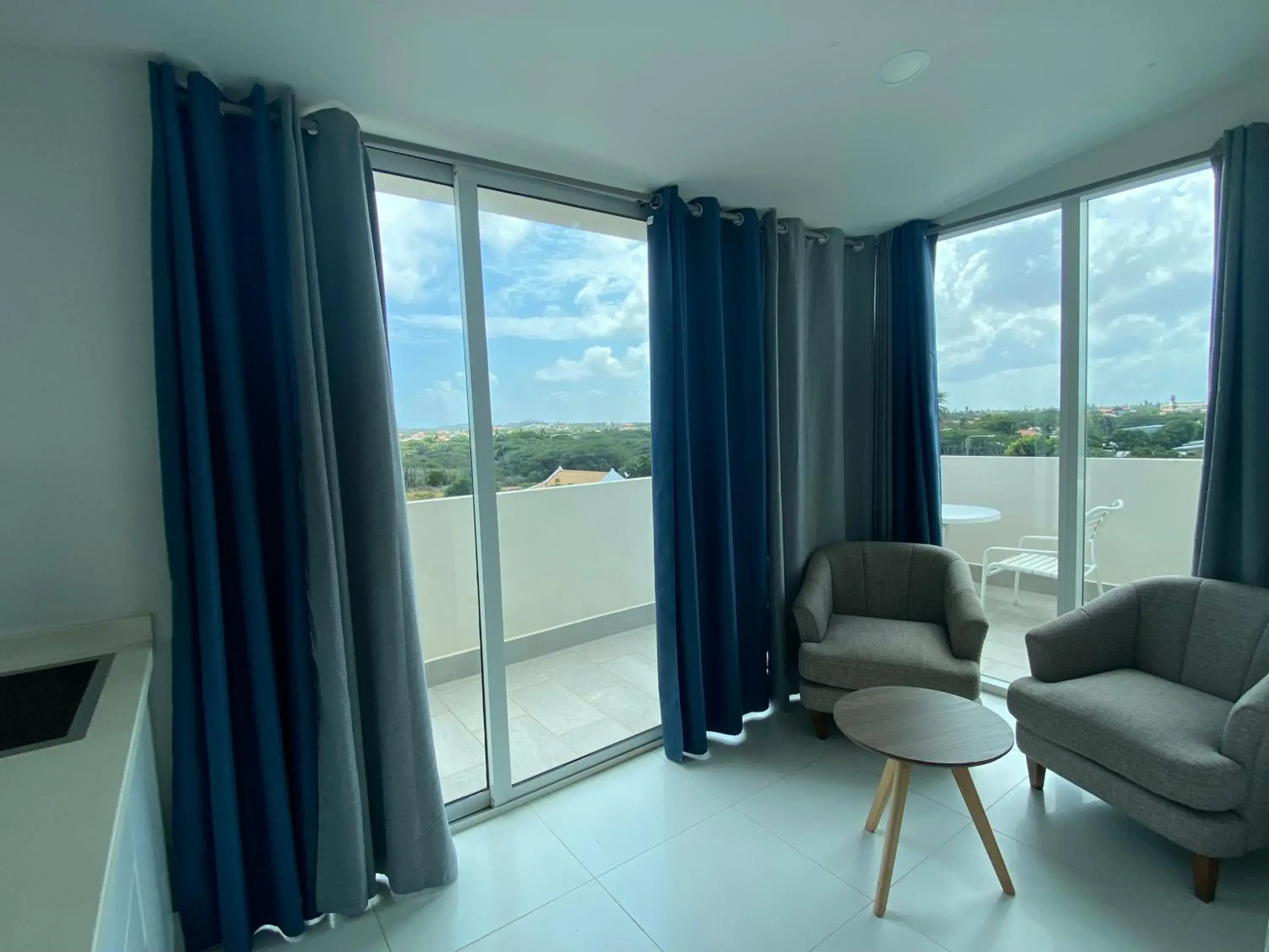 Deluxe One-Bedroom Apartment in Aruba's Life Residences Deluxe One-Bedroom Apartment in Aruba's Life Residences