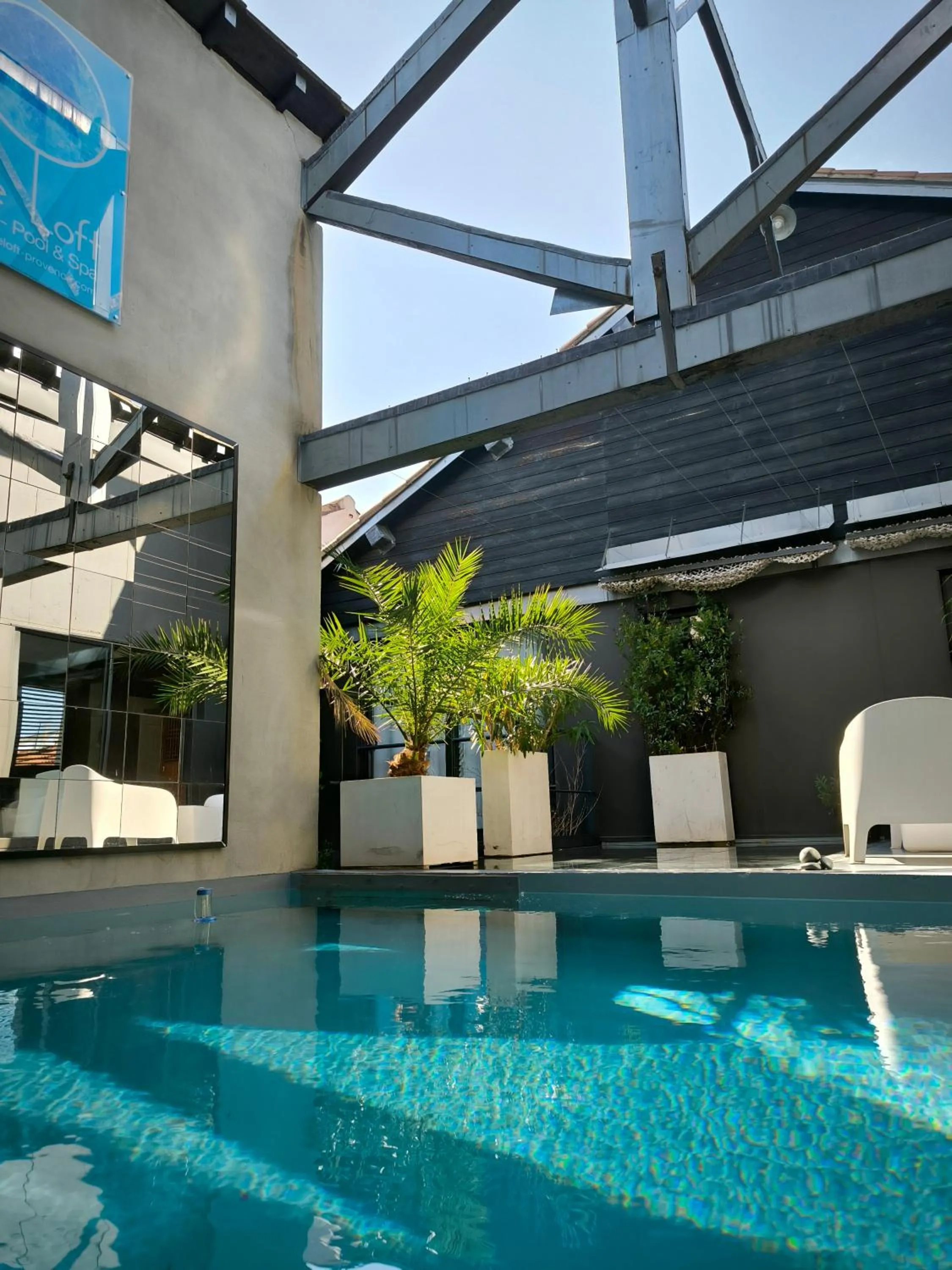 Pool view in Be Loft B&B Pool & Spa