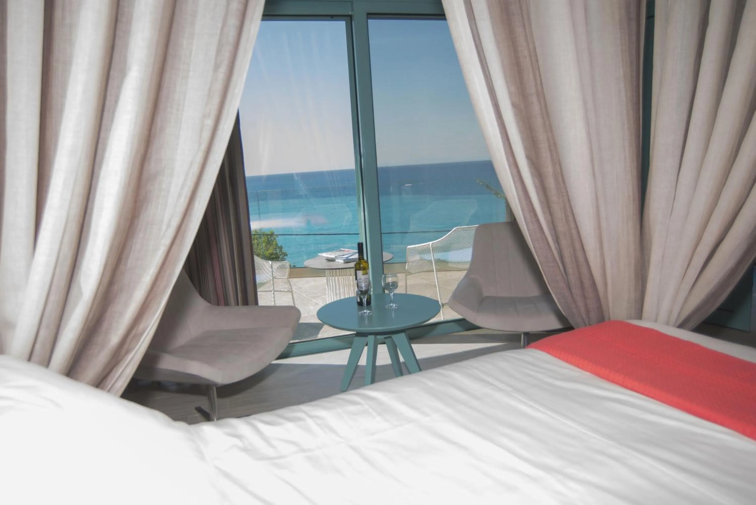 Bed in The Ionian View
