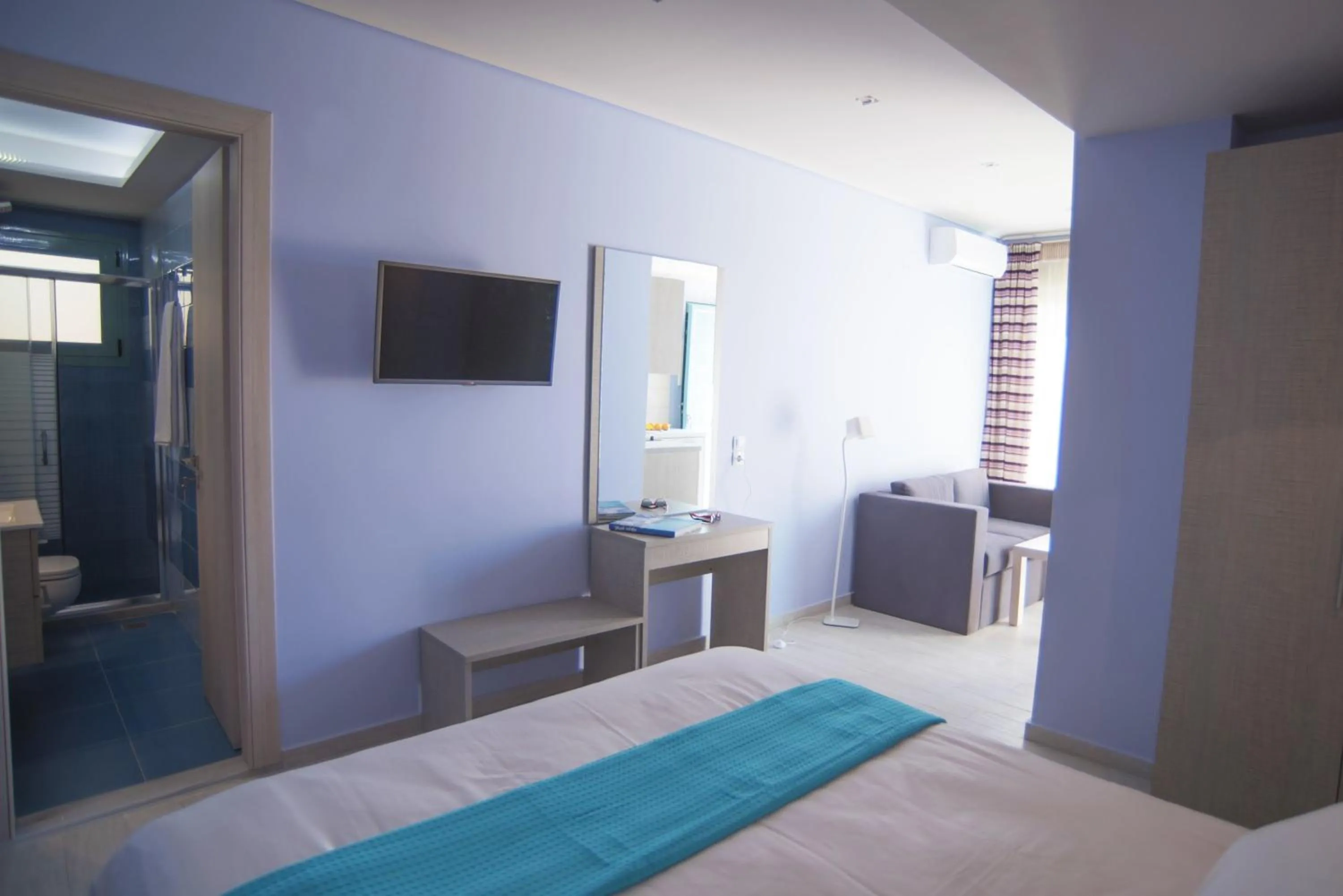 Bed in The Ionian View