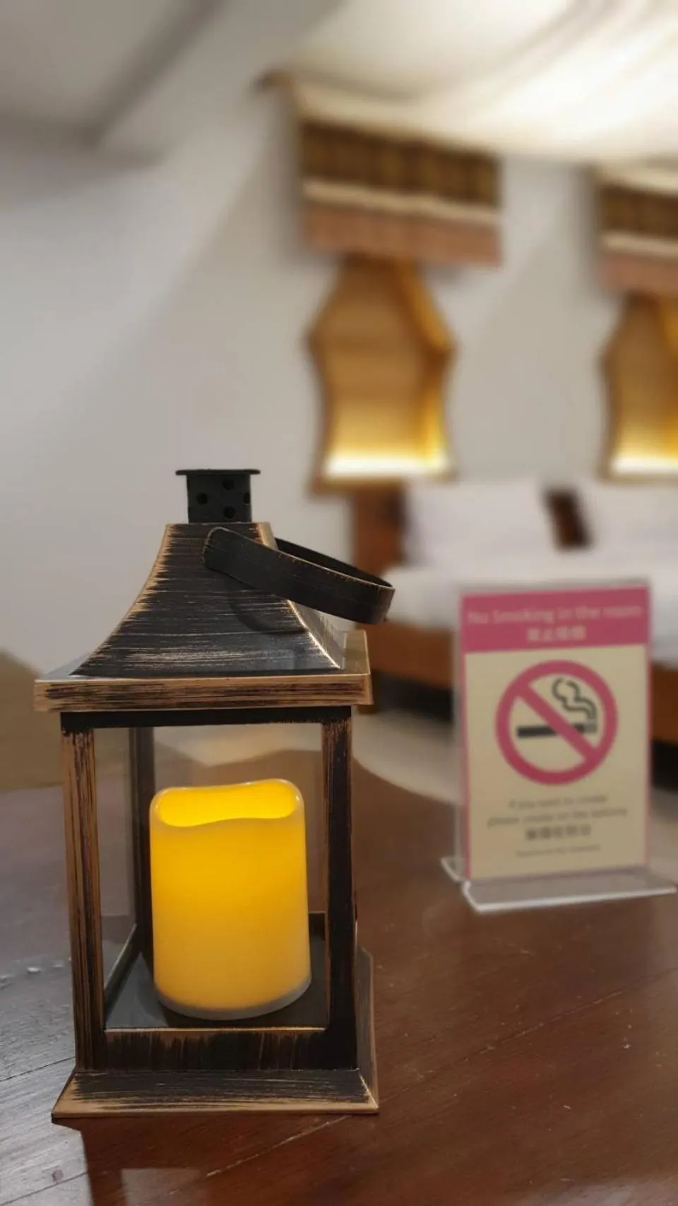 Decorative detail, Bed in Big Tree Old Town Hotel