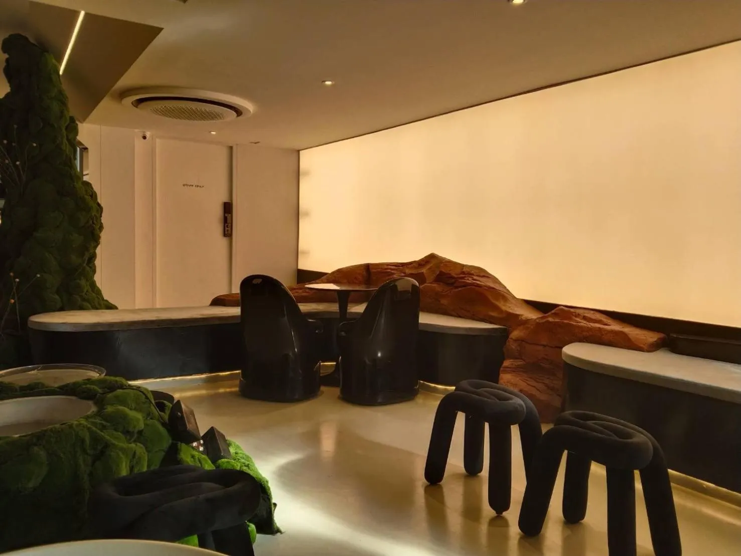 Lobby or reception in Big Tree Old Town Hotel