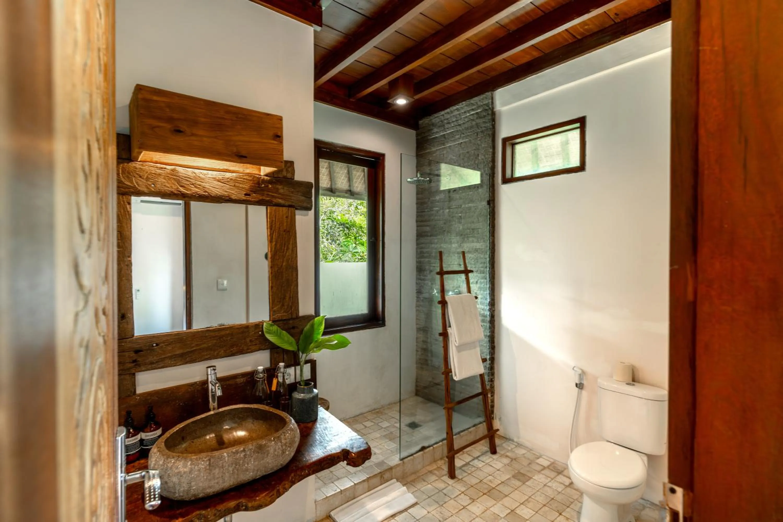 Shower in Soulshine Resort Ubud, Bali