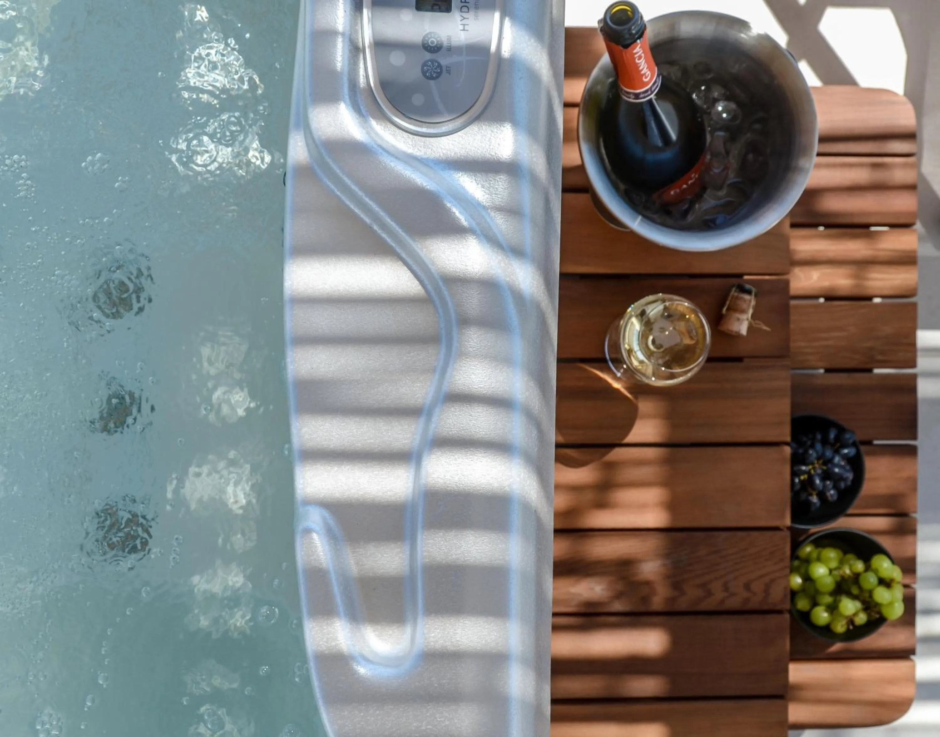 Hot Tub in Sea & Olives Suites Hotel and Villas