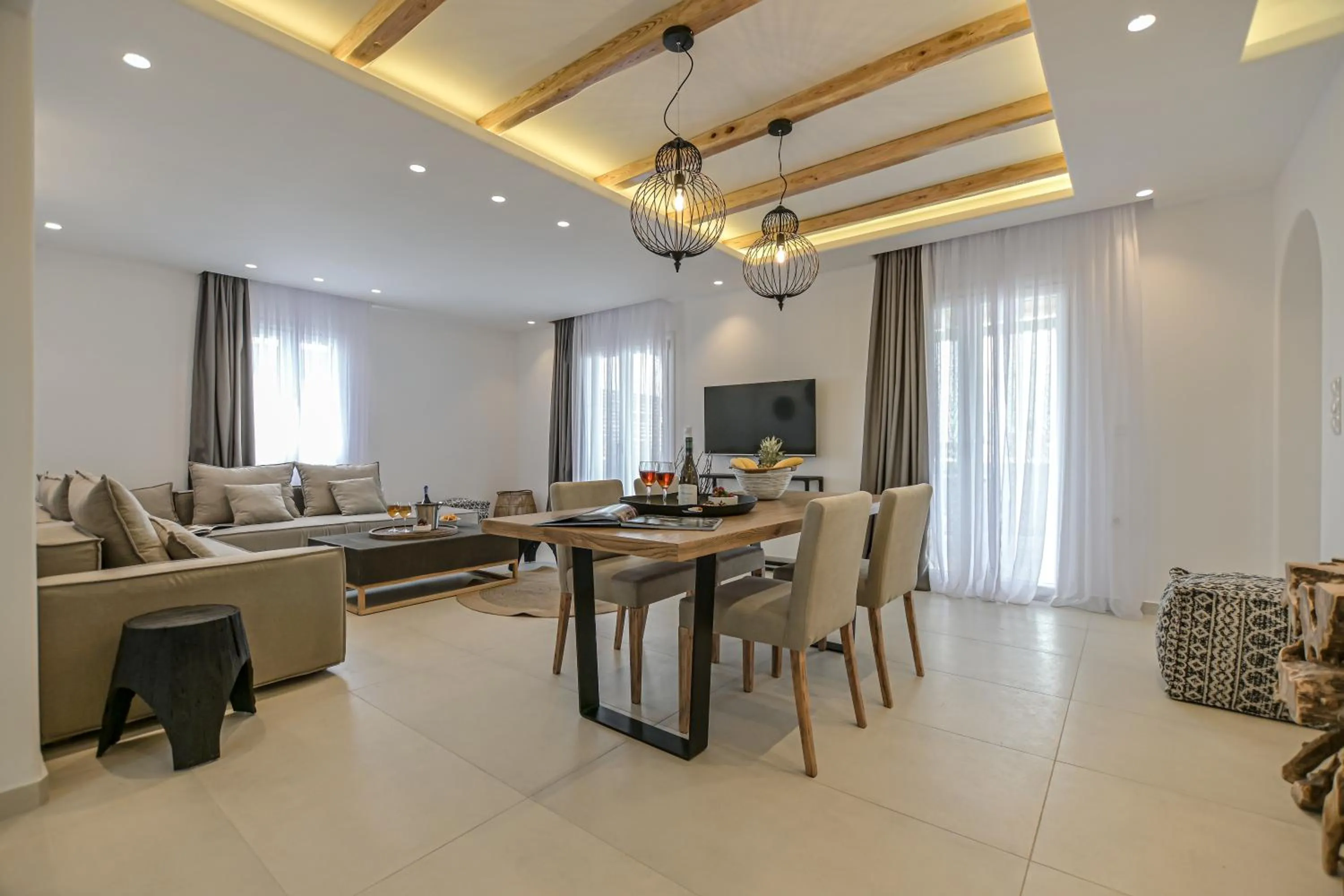 Property building in Sea & Olives Suites Hotel and Villas