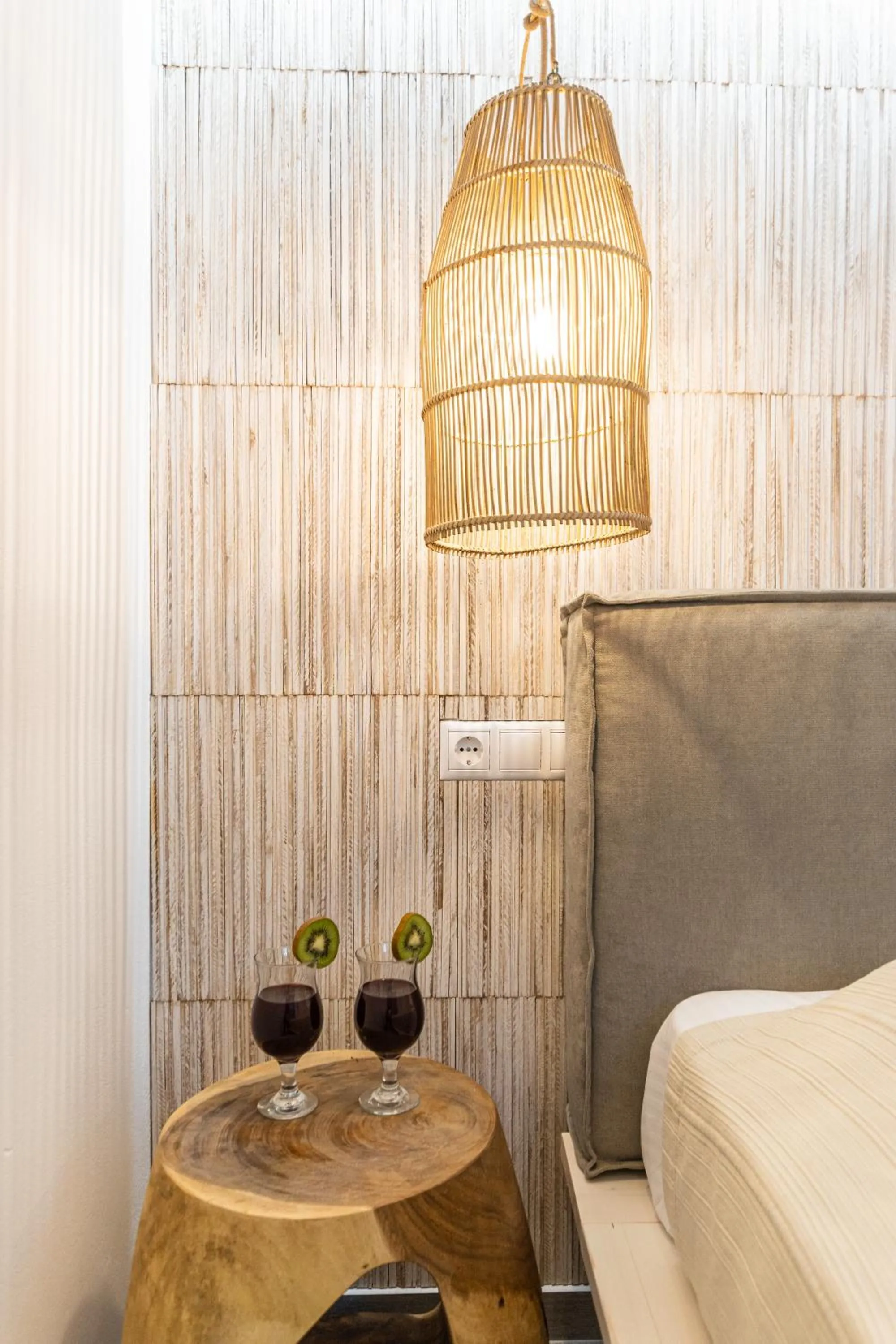 Bed in Sea & Olives Suites Hotel and Villas