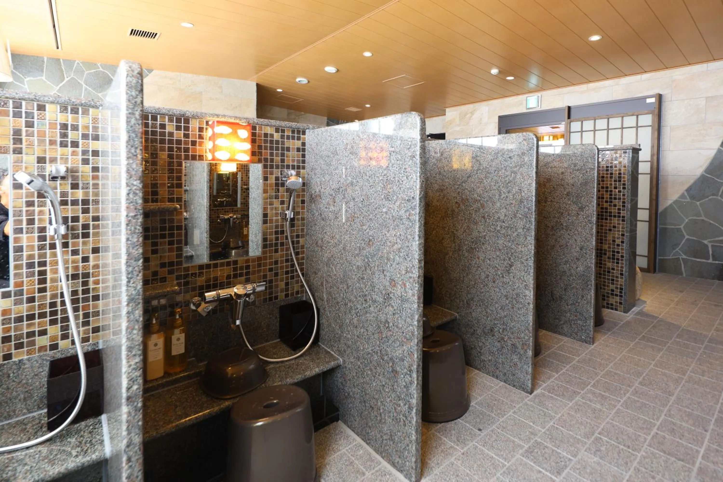 Public Bath in Natural Hot Spring Higo no Yu Onyado Nono Kumamoto