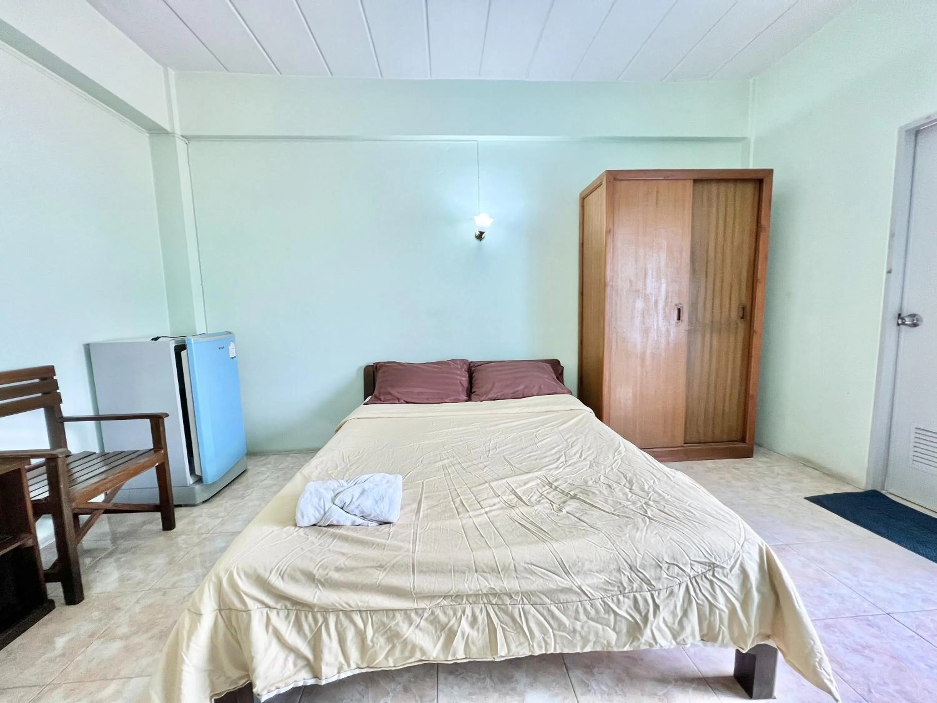 Bed in Sunshine Place Udon