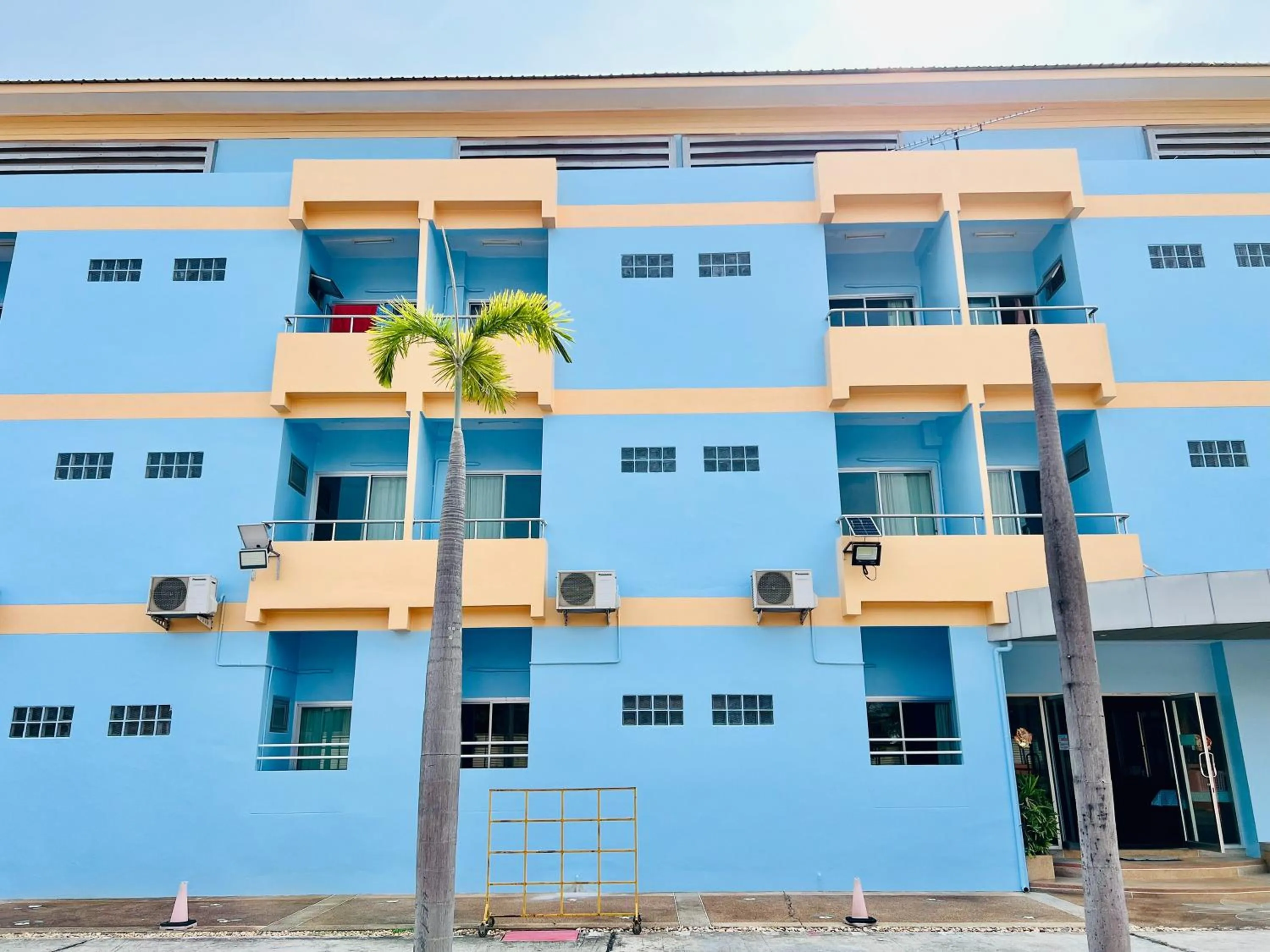 Property building in Sunshine Place Udon