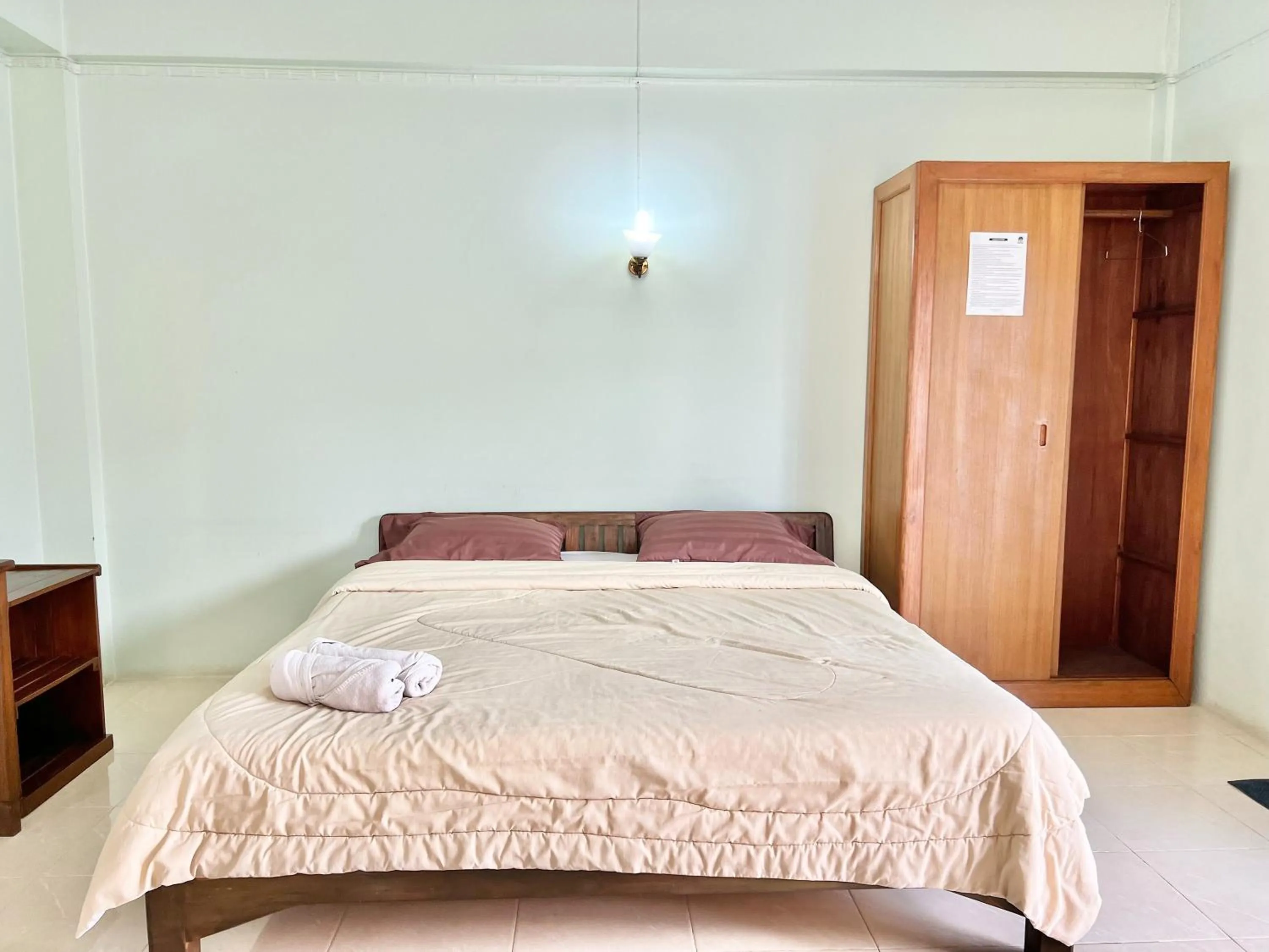 Bed in Sunshine Place Udon