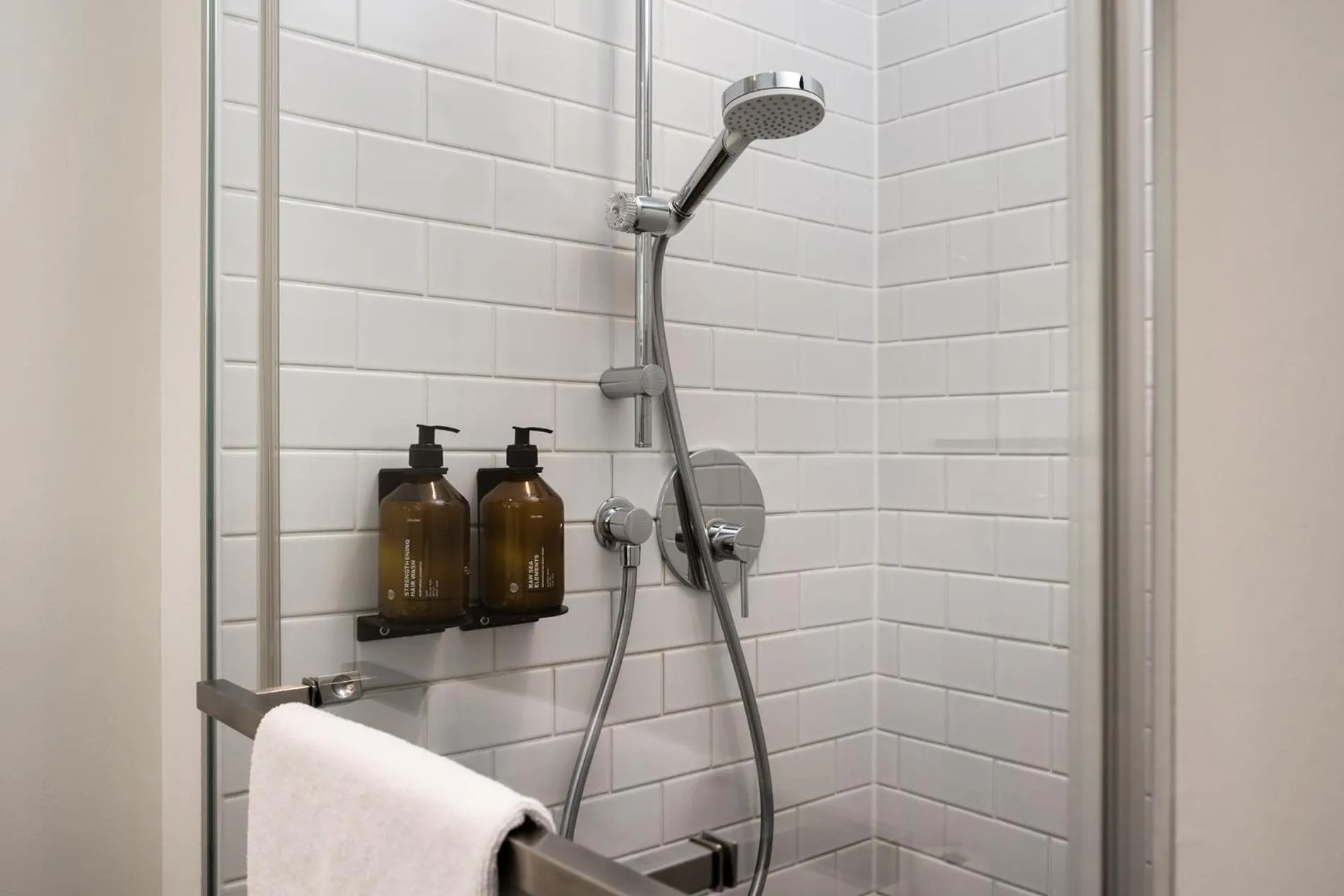 Shower in Hotel AMANO Grand Central