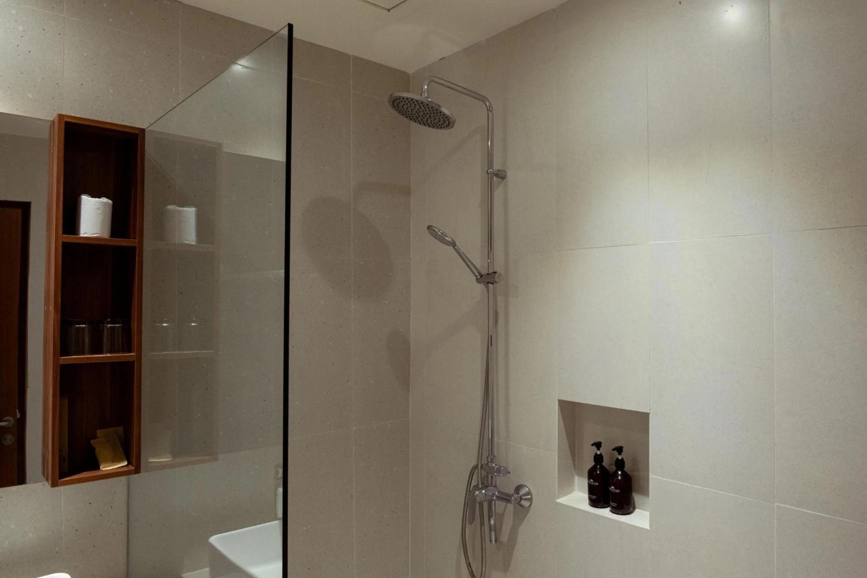 Shower in Puri Kaja House